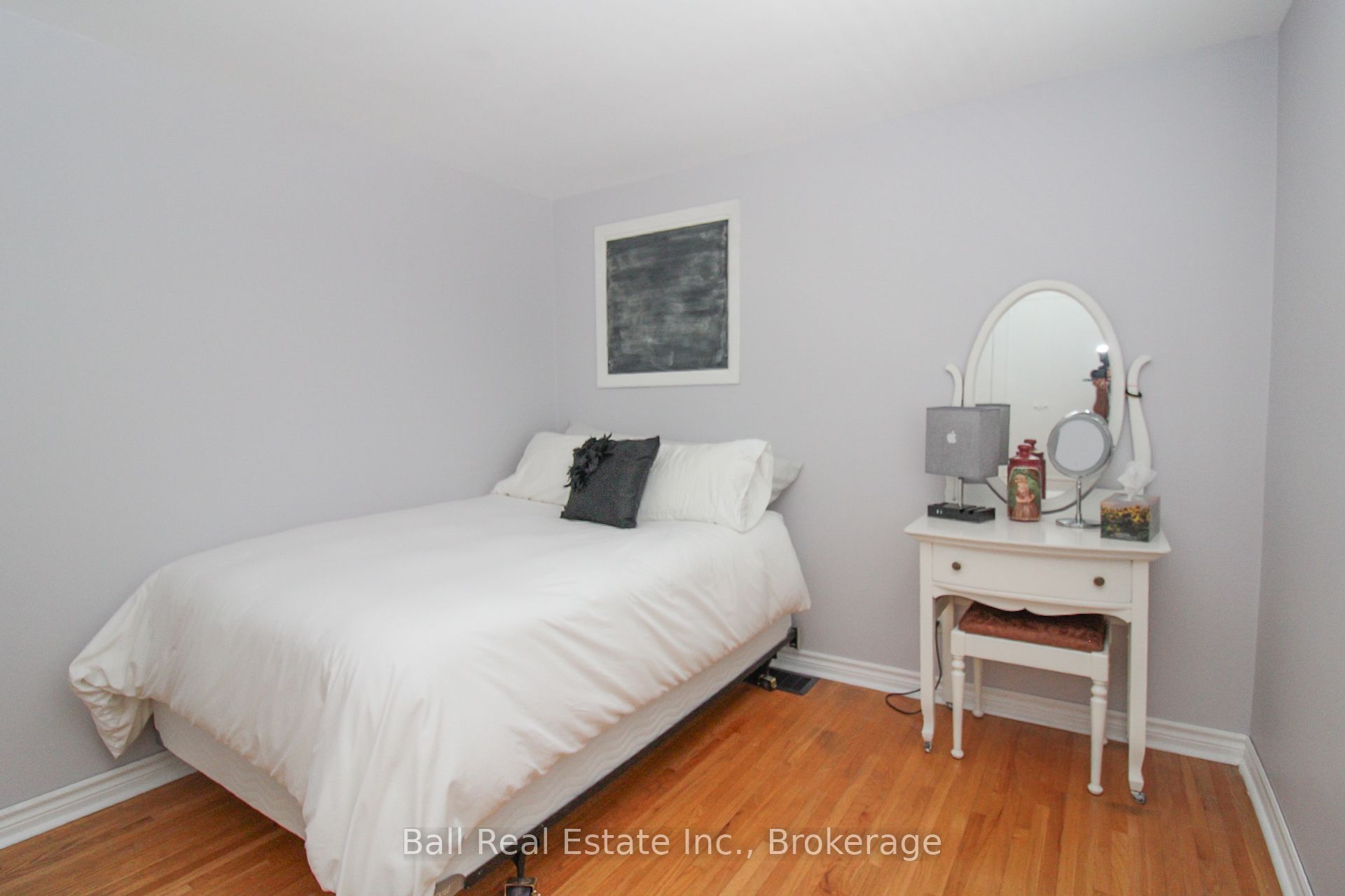1559 Westbrook Drive Property Photo 30