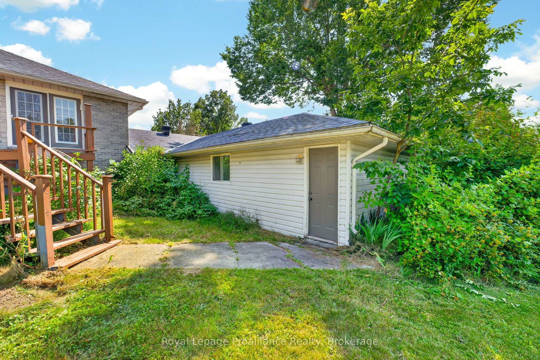 3561 Vienna Crescent Property Photo 40