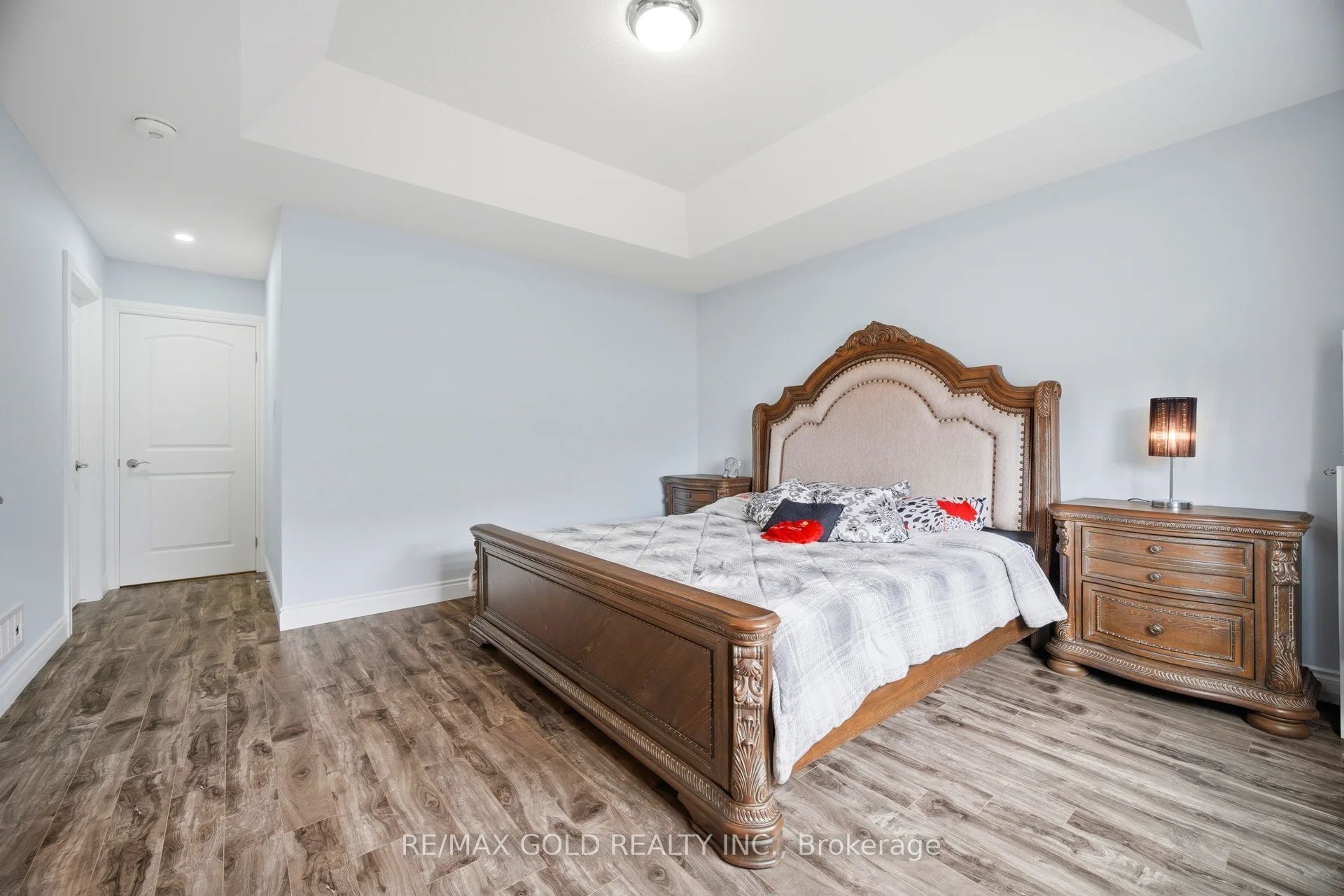 2439 Daisy Bend Property Photo 16