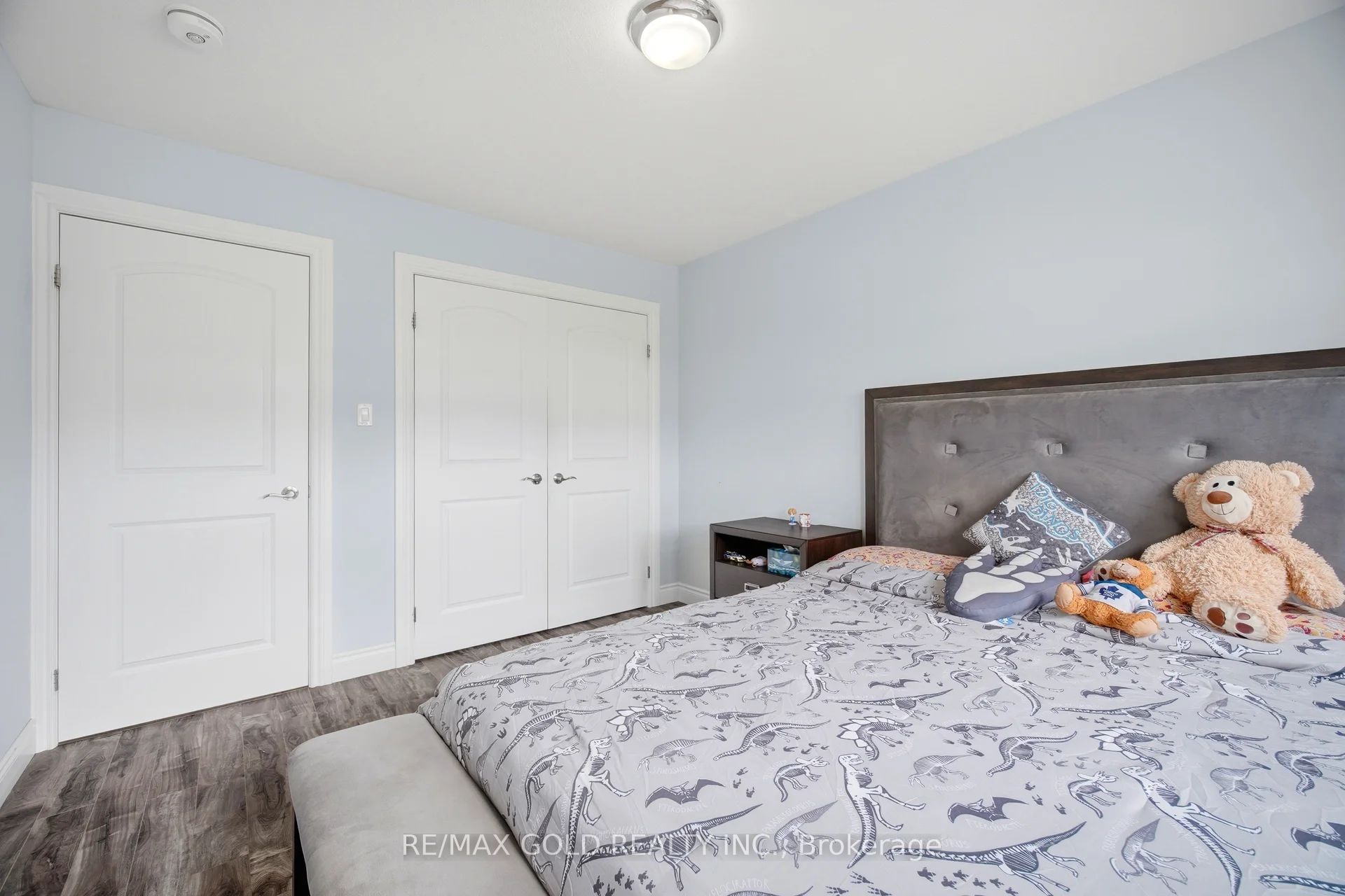 2439 Daisy Bend Property Photo 25