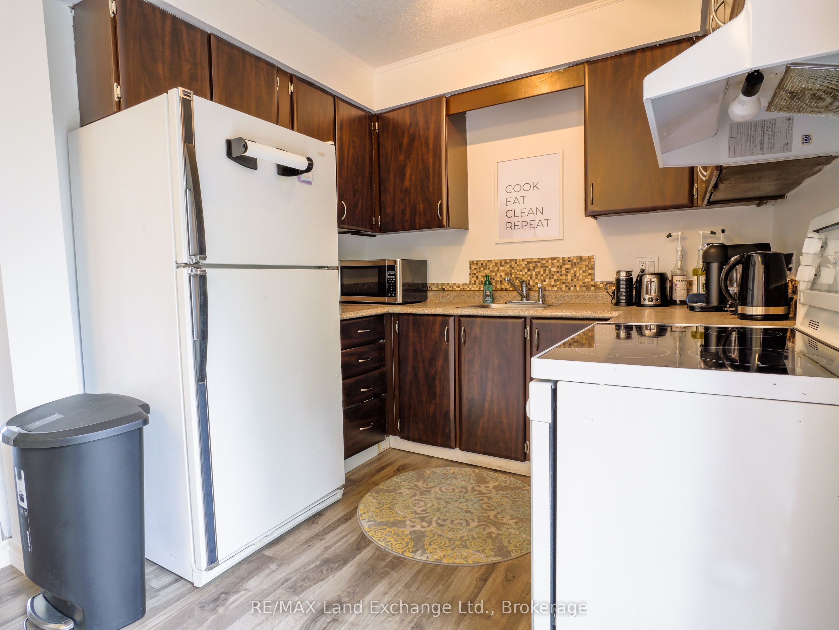 650 Barnes Avenue Property Photo 8