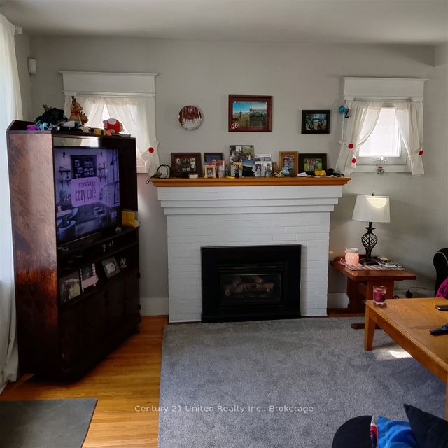 42 Harcourt Street Property Photo 4