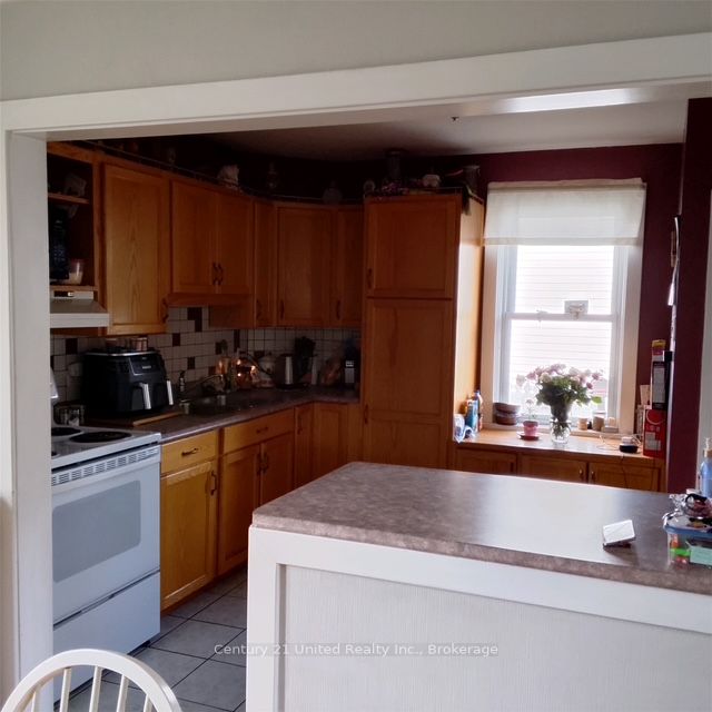 42 Harcourt Street Property Photo 5