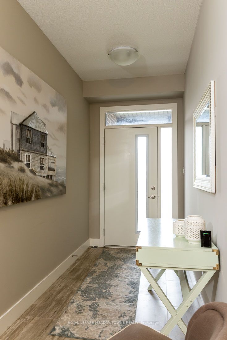 2144 Meadowgate Boulevard Property Photo 13