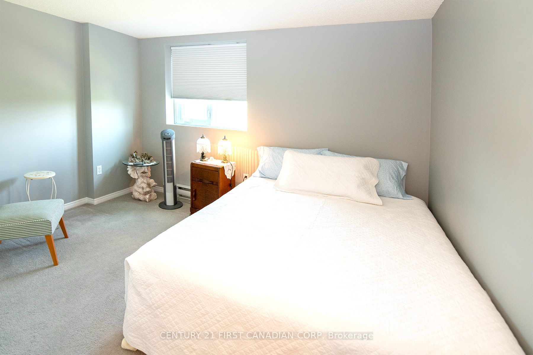 77 Baseline Road 405 Property Photo 14