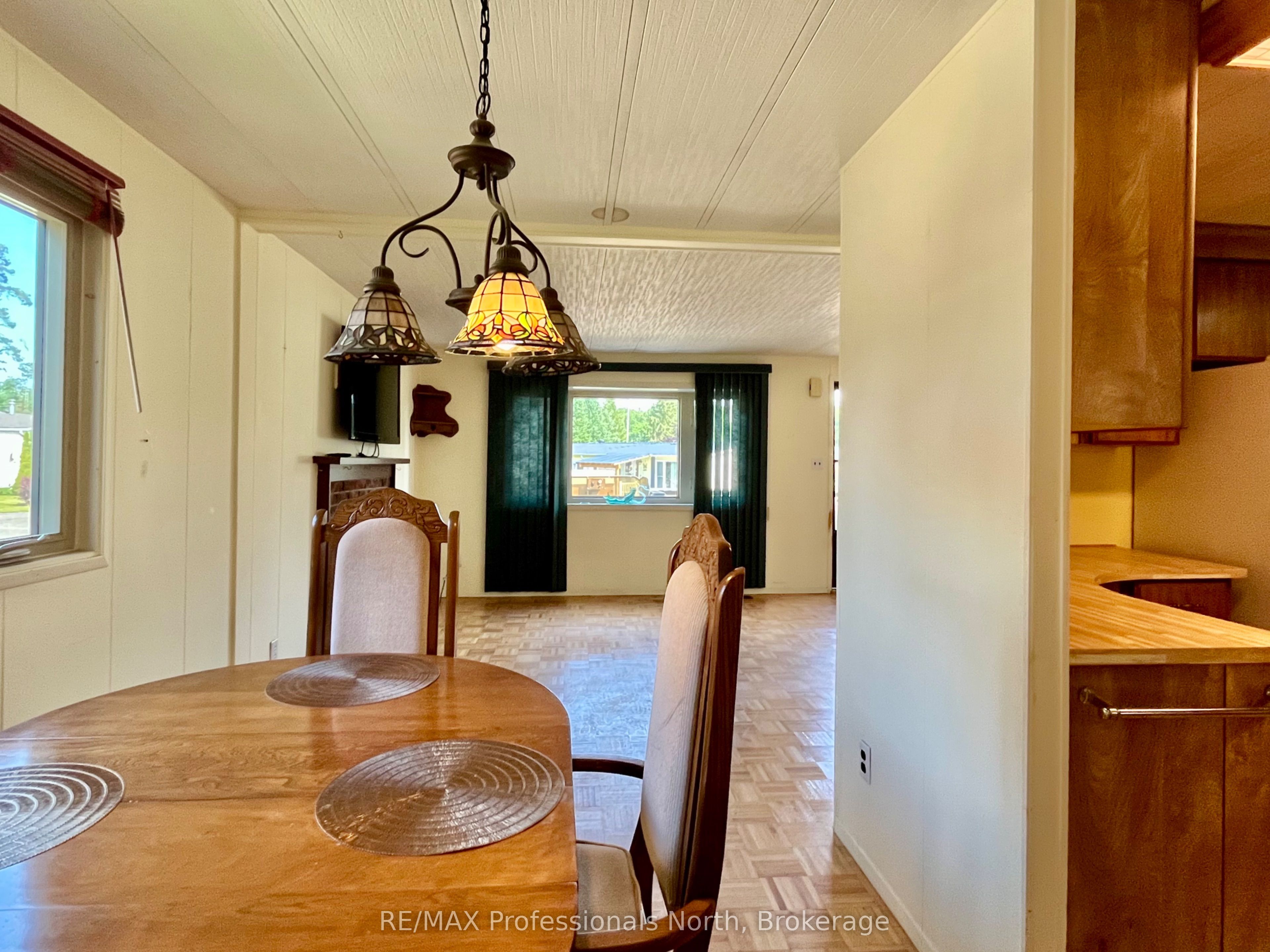 1034 Eighth Lane Property Photo 18