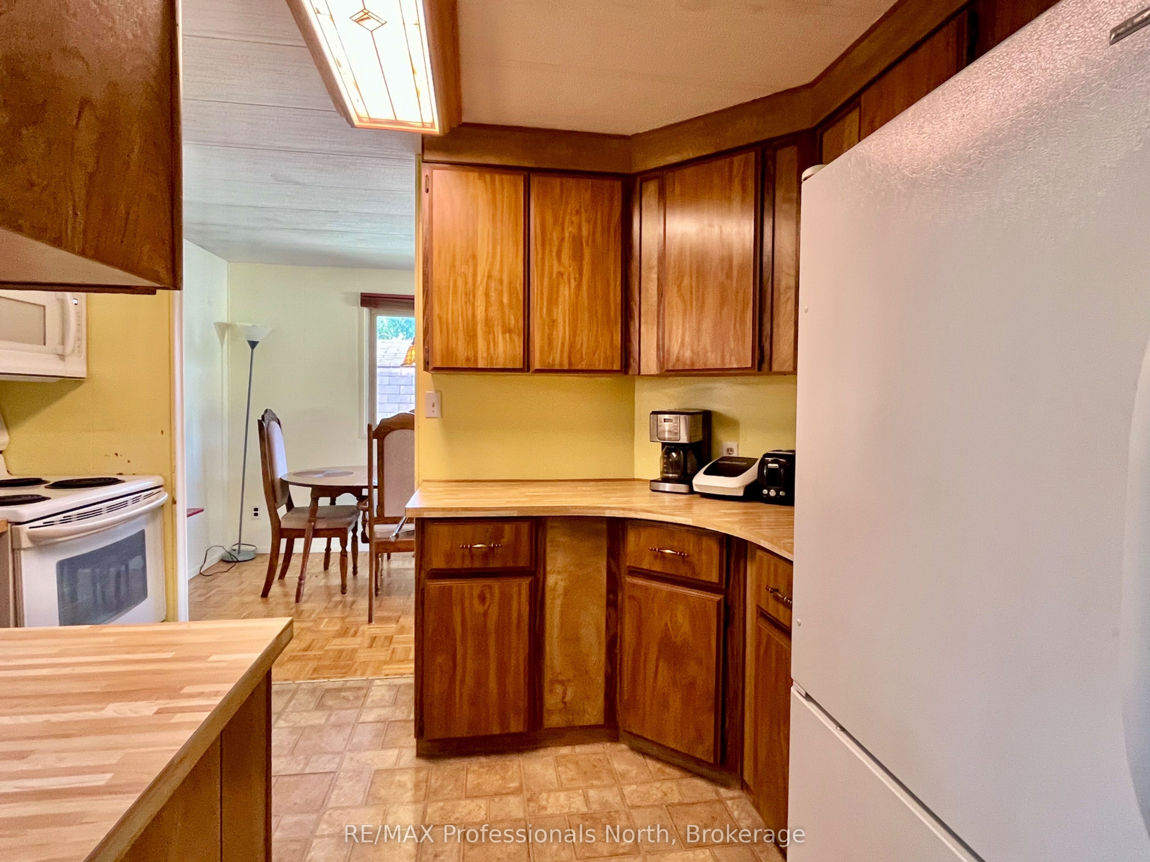 1034 Eighth Lane Property Photo 22