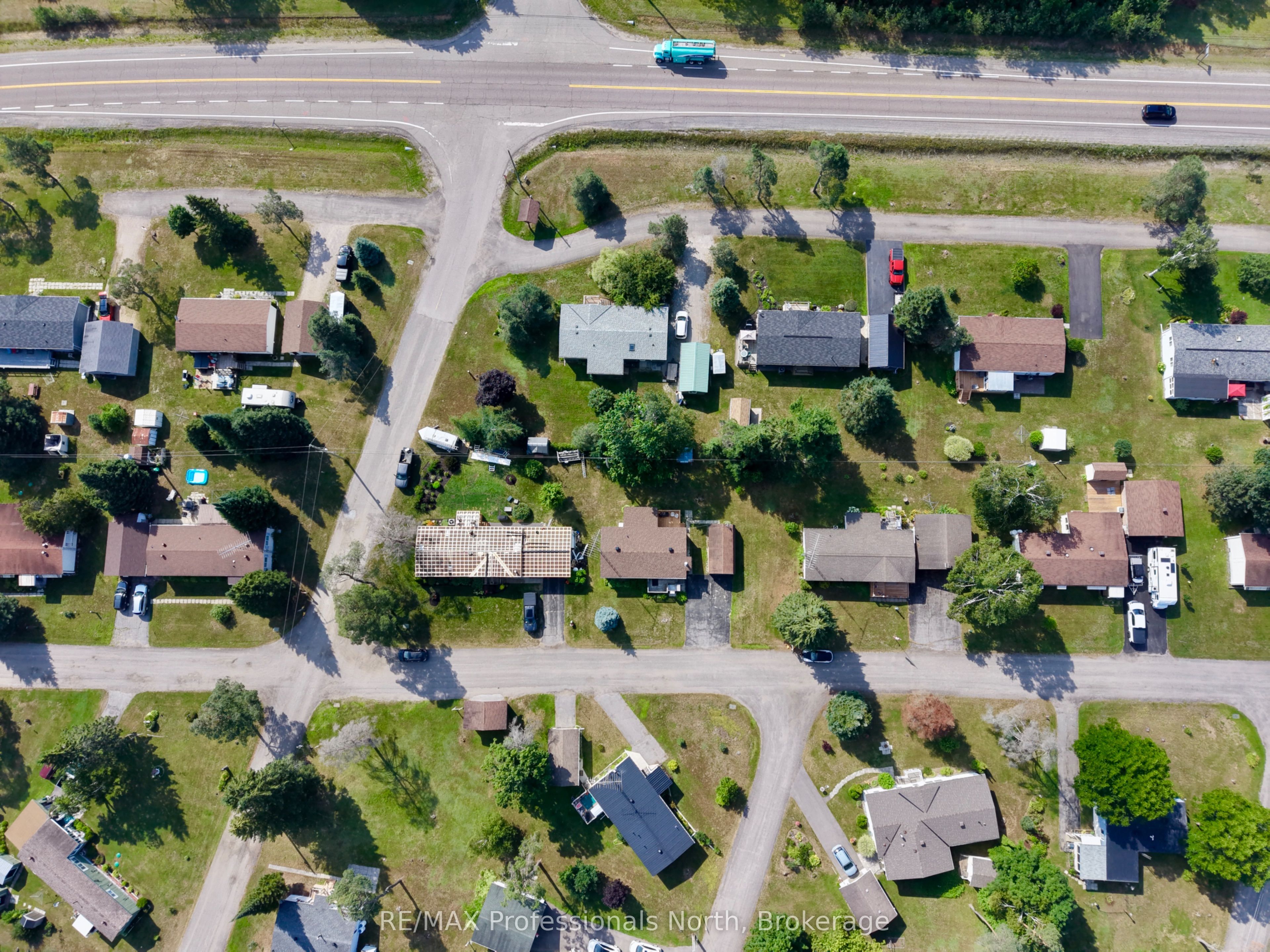 1034 Eighth Lane Property Photo 44