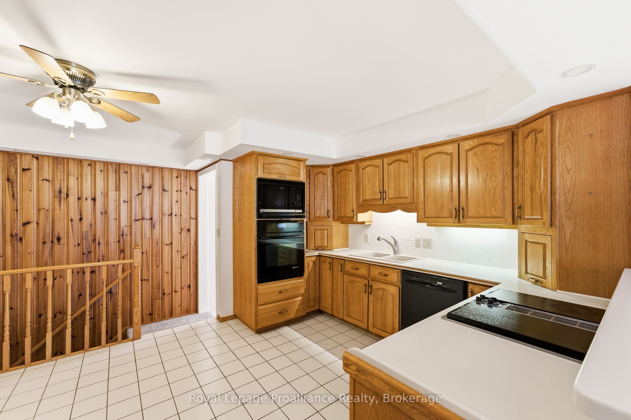 11 Addison Street Property Photo 16