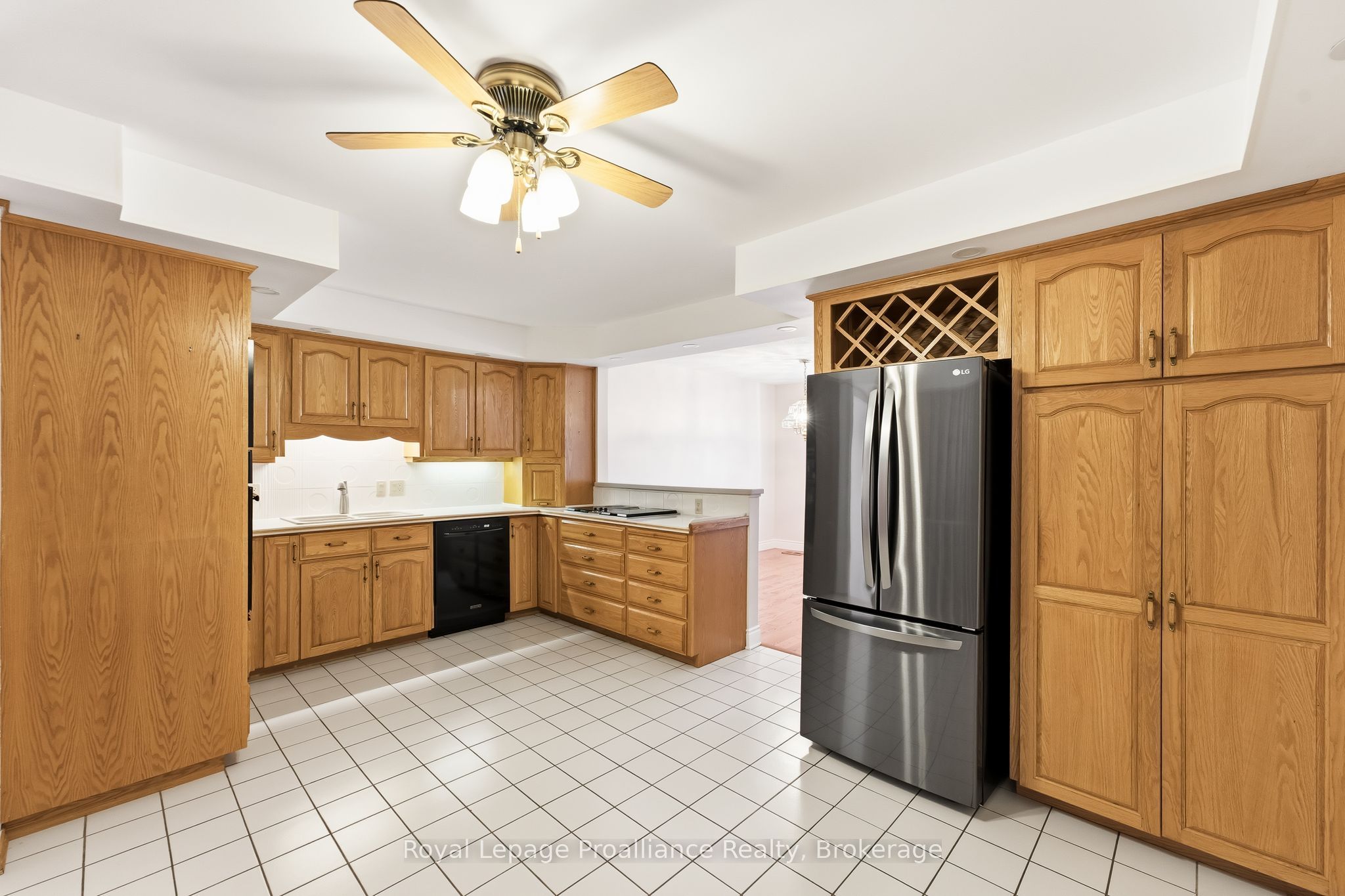 11 Addison Street Property Photo 17