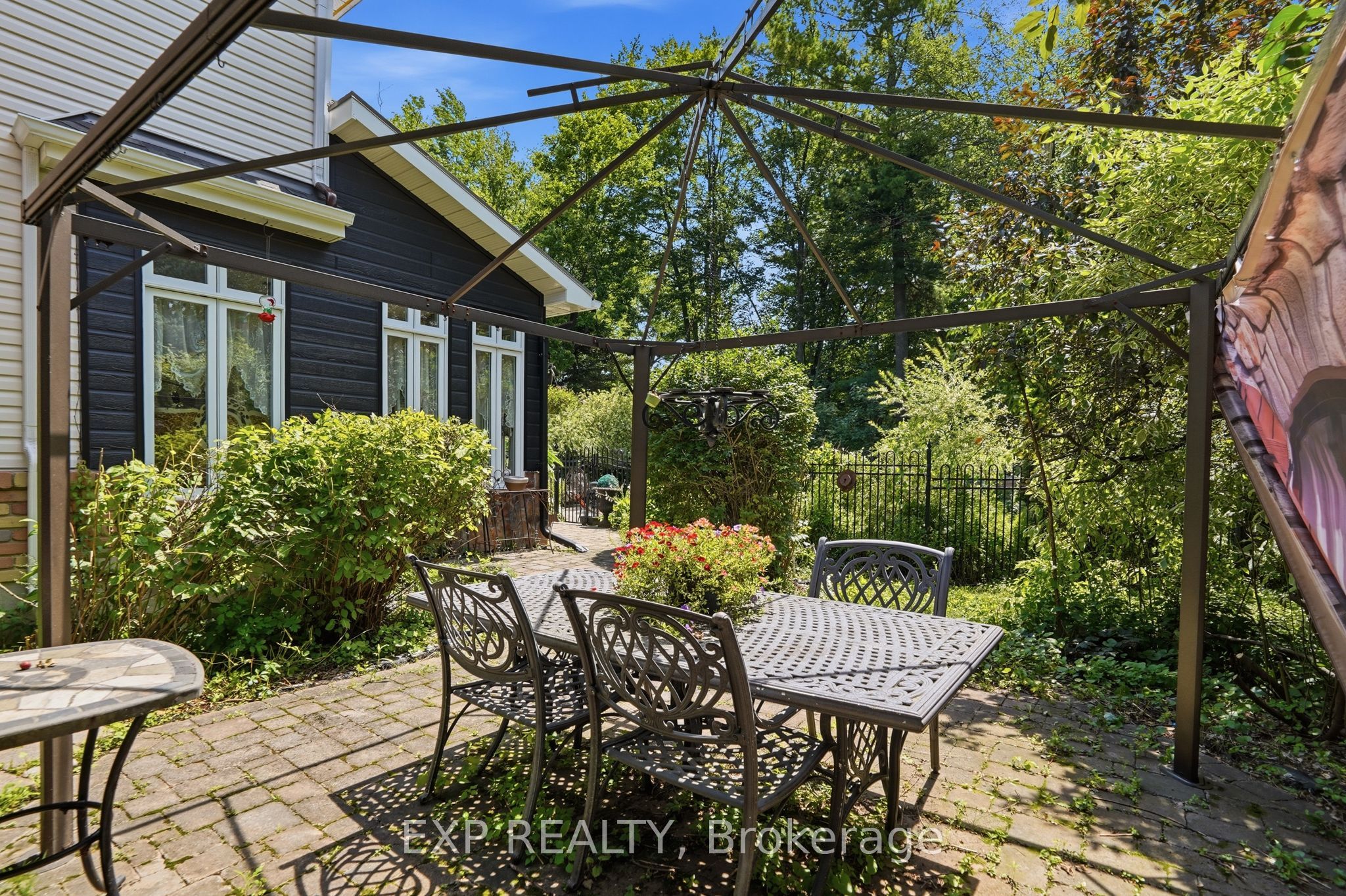1259 Randboro Crescent Property Photo 47