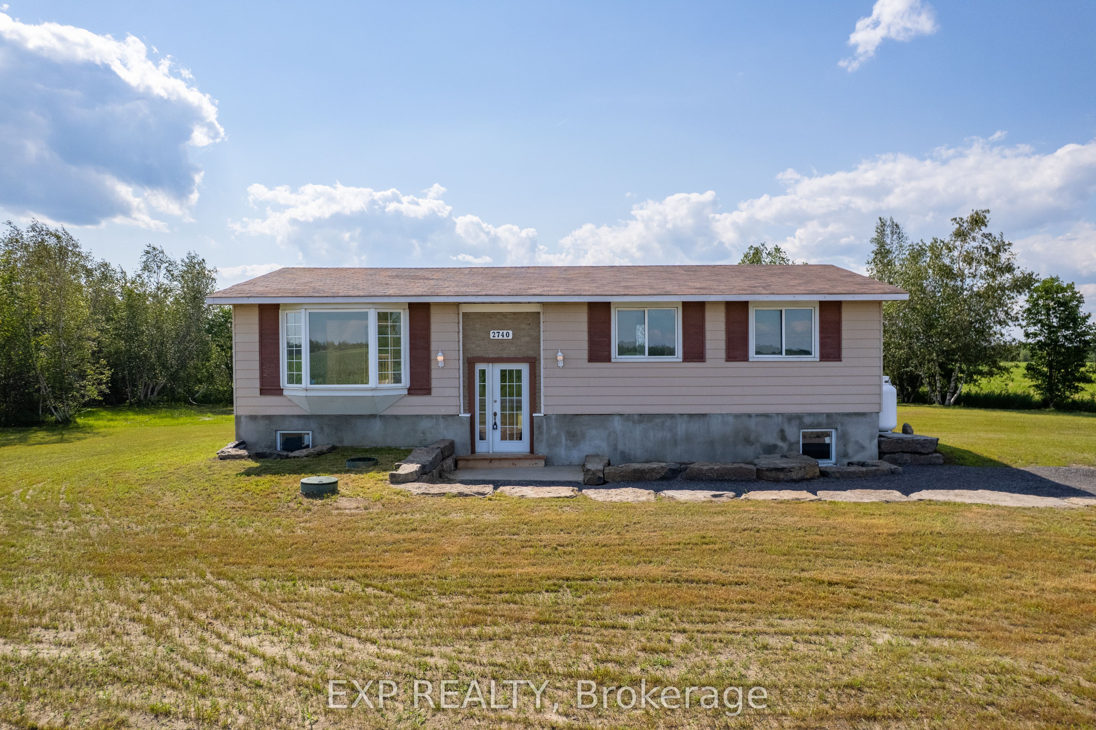2740 Claude Duval Side Road Property Photo 1