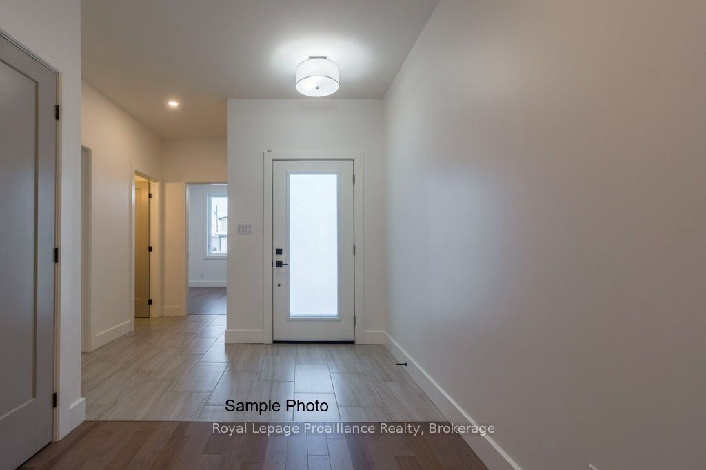 36 Fraser Drive Property Photo 4