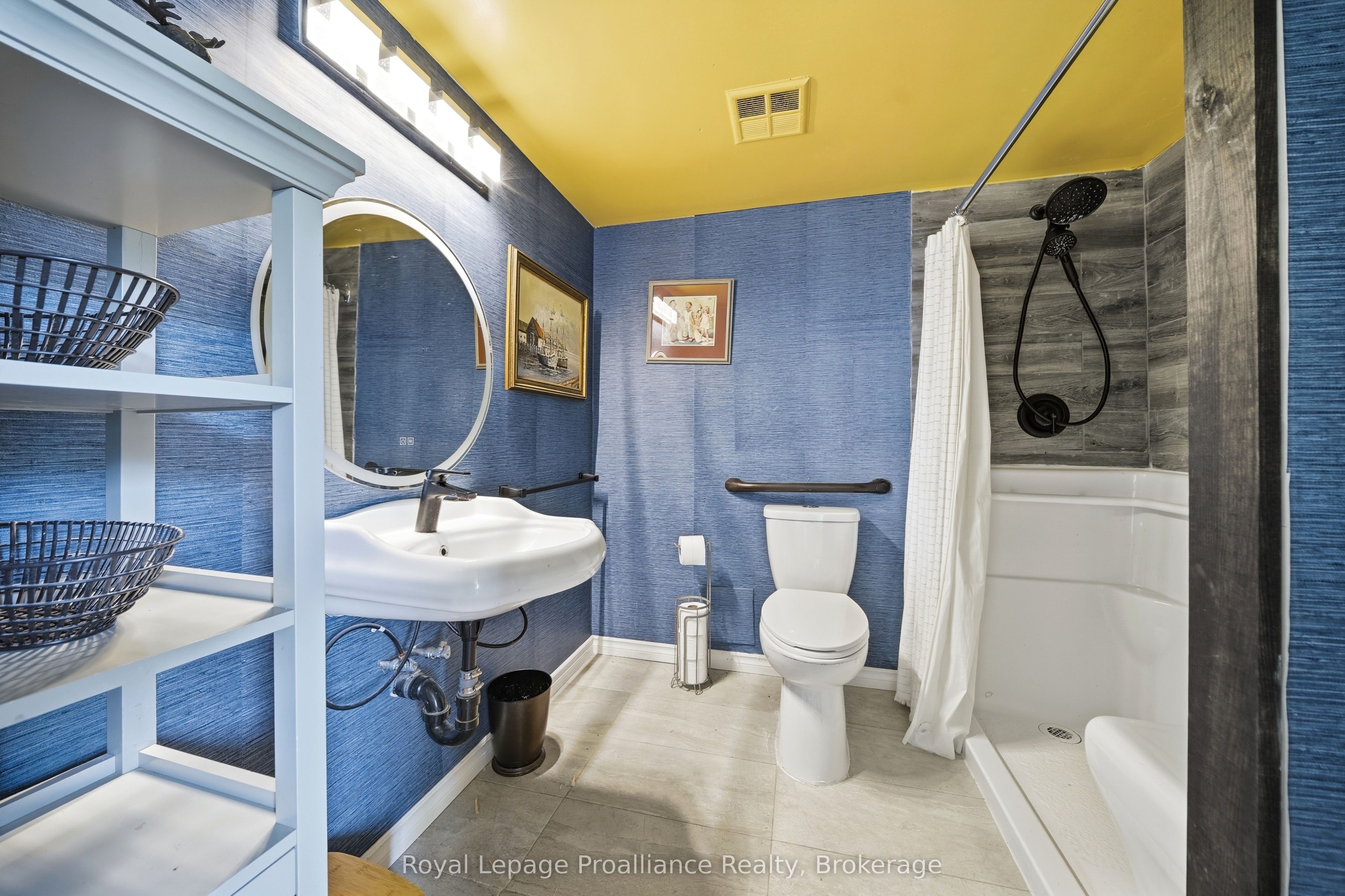 344 Front Street 401 Property Photo 14