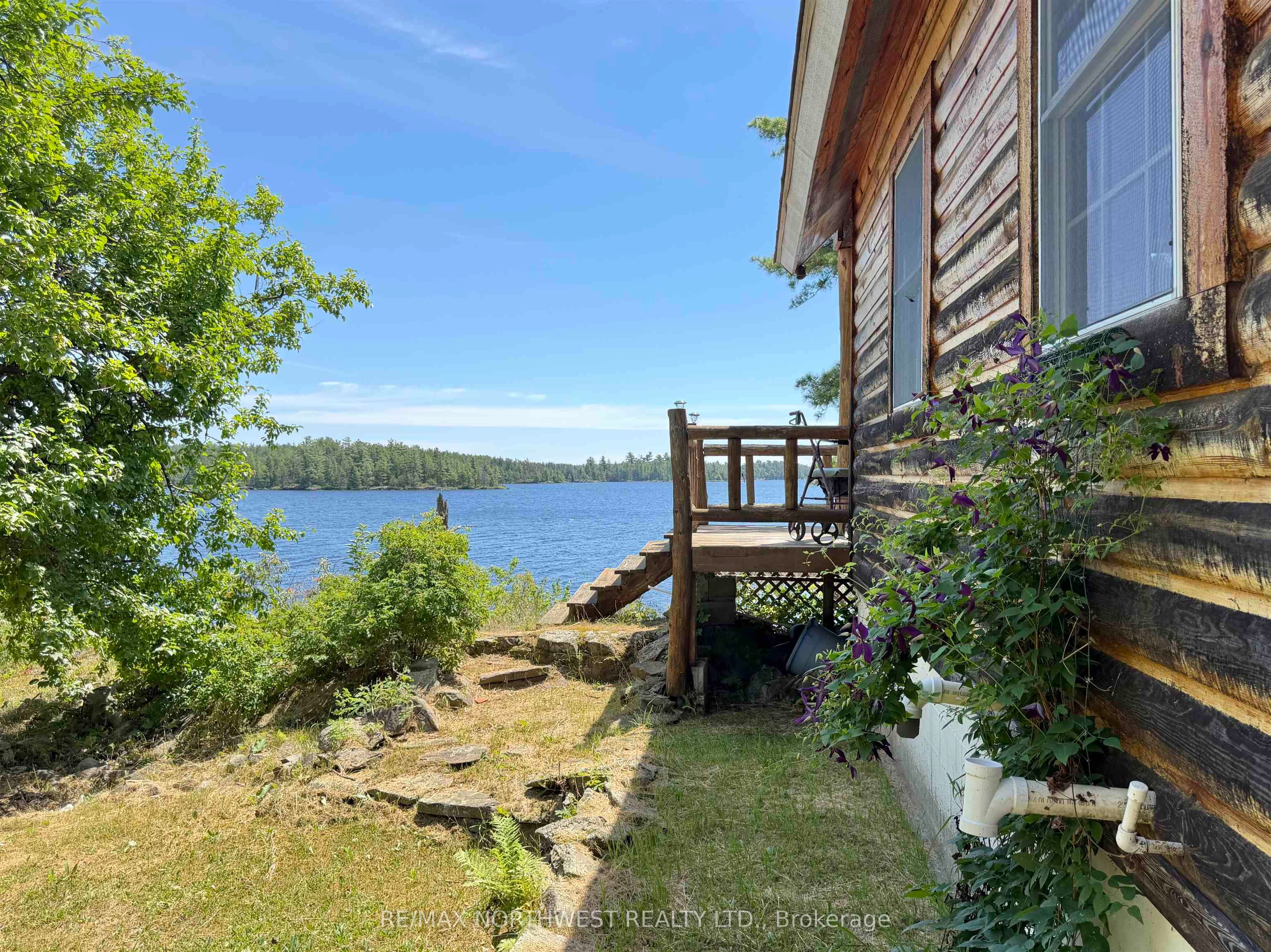 G1686 Rainy Lake Property Photo 22