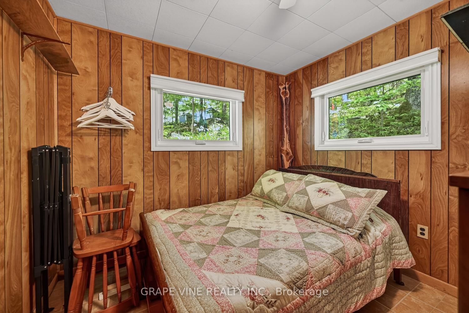 1010 Firefly Lane Property Photo 17