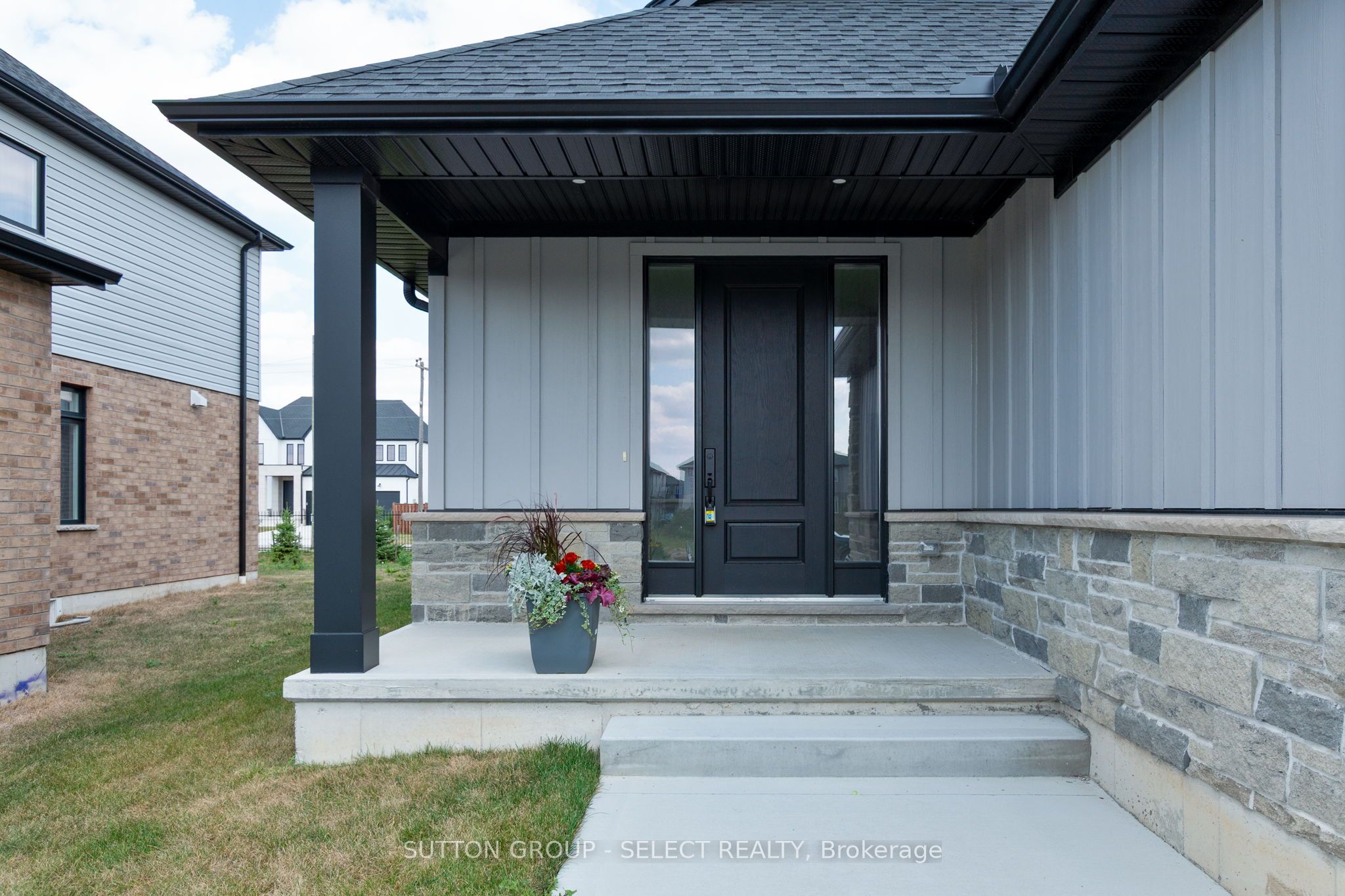 16 Kelly Drive Property Photo 3