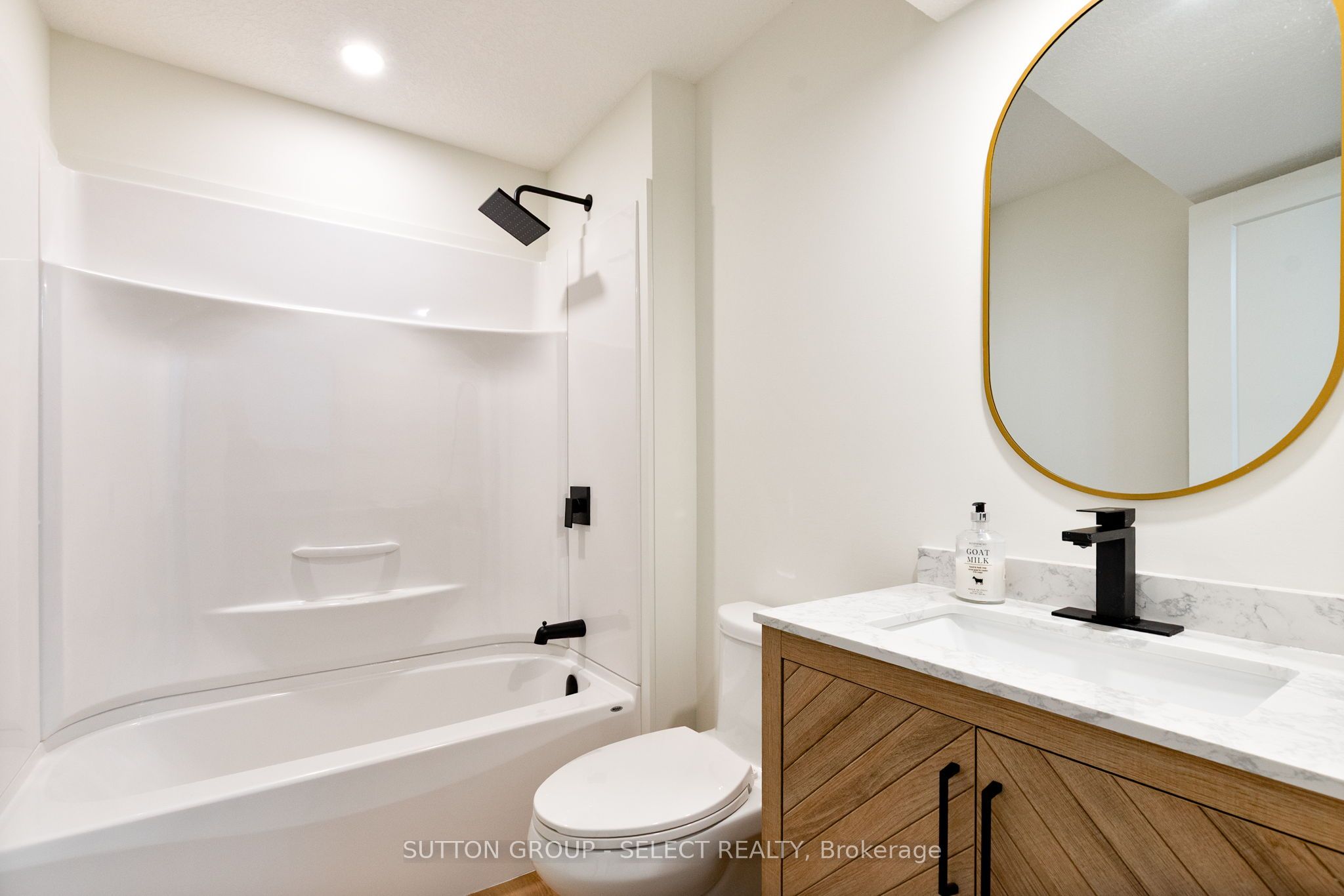 16 Kelly Drive Property Photo 20
