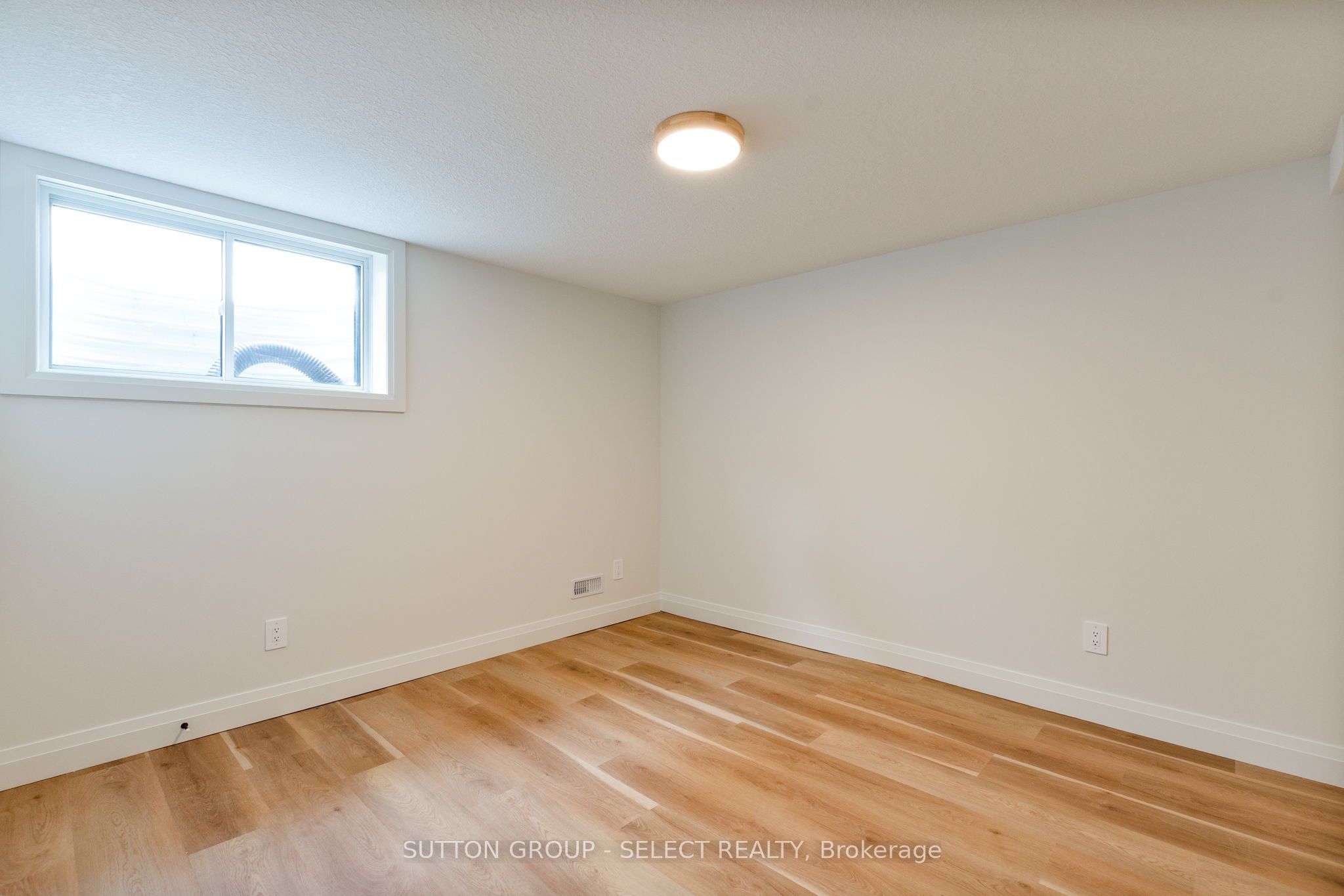 16 Kelly Drive Property Photo 23