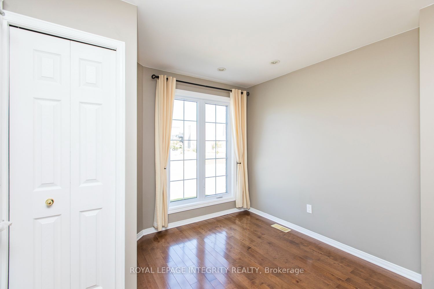 146 Berrigan Drive Property Photo 3