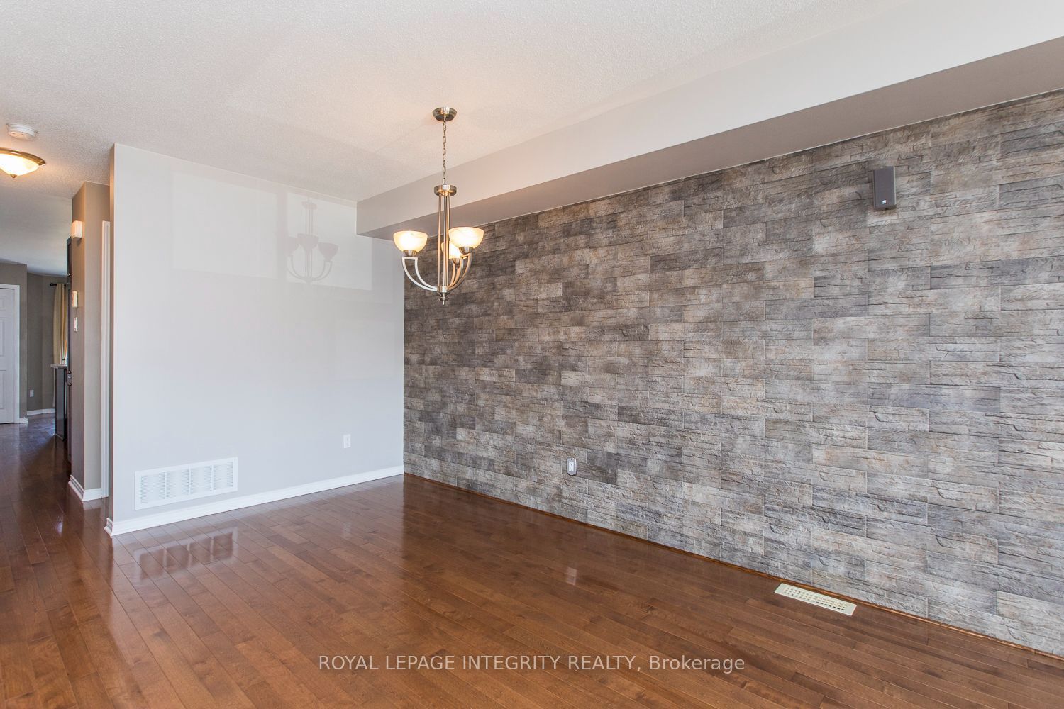 146 Berrigan Drive Property Photo 18