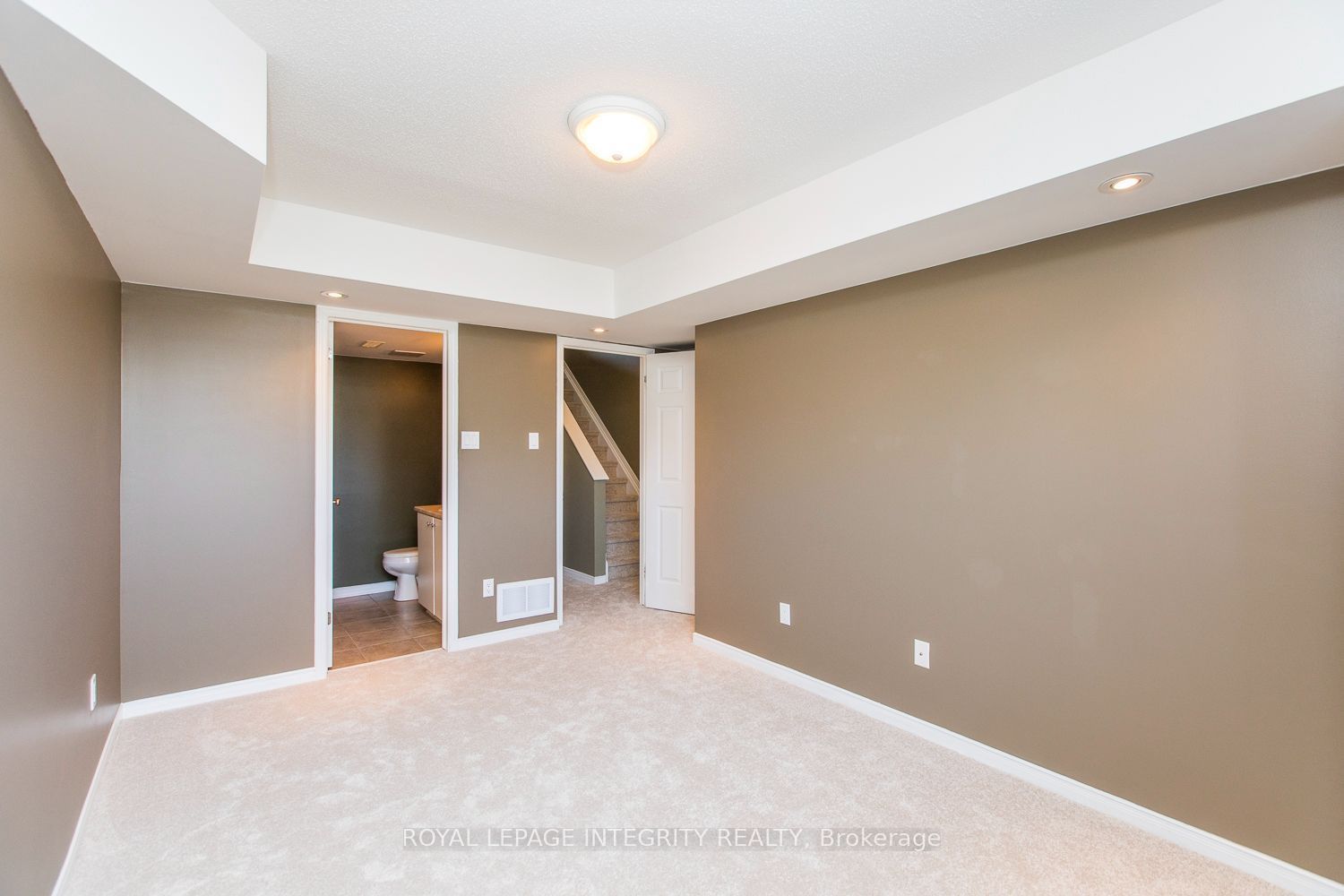 146 Berrigan Drive Property Photo 22