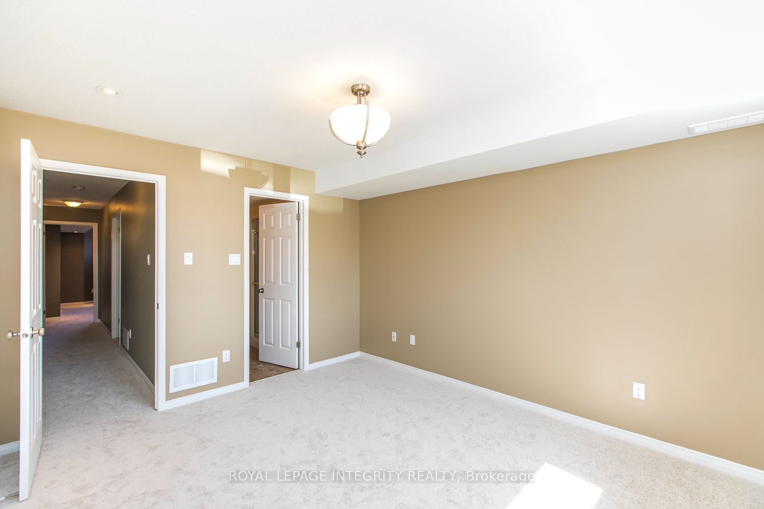 146 Berrigan Drive Property Photo 29