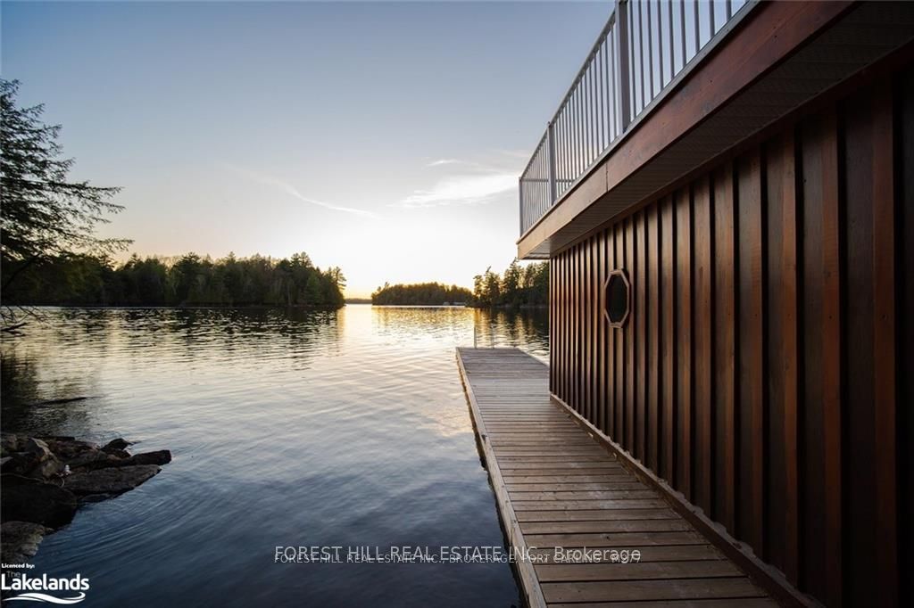 1004 Old Township Road Property Photo 1
