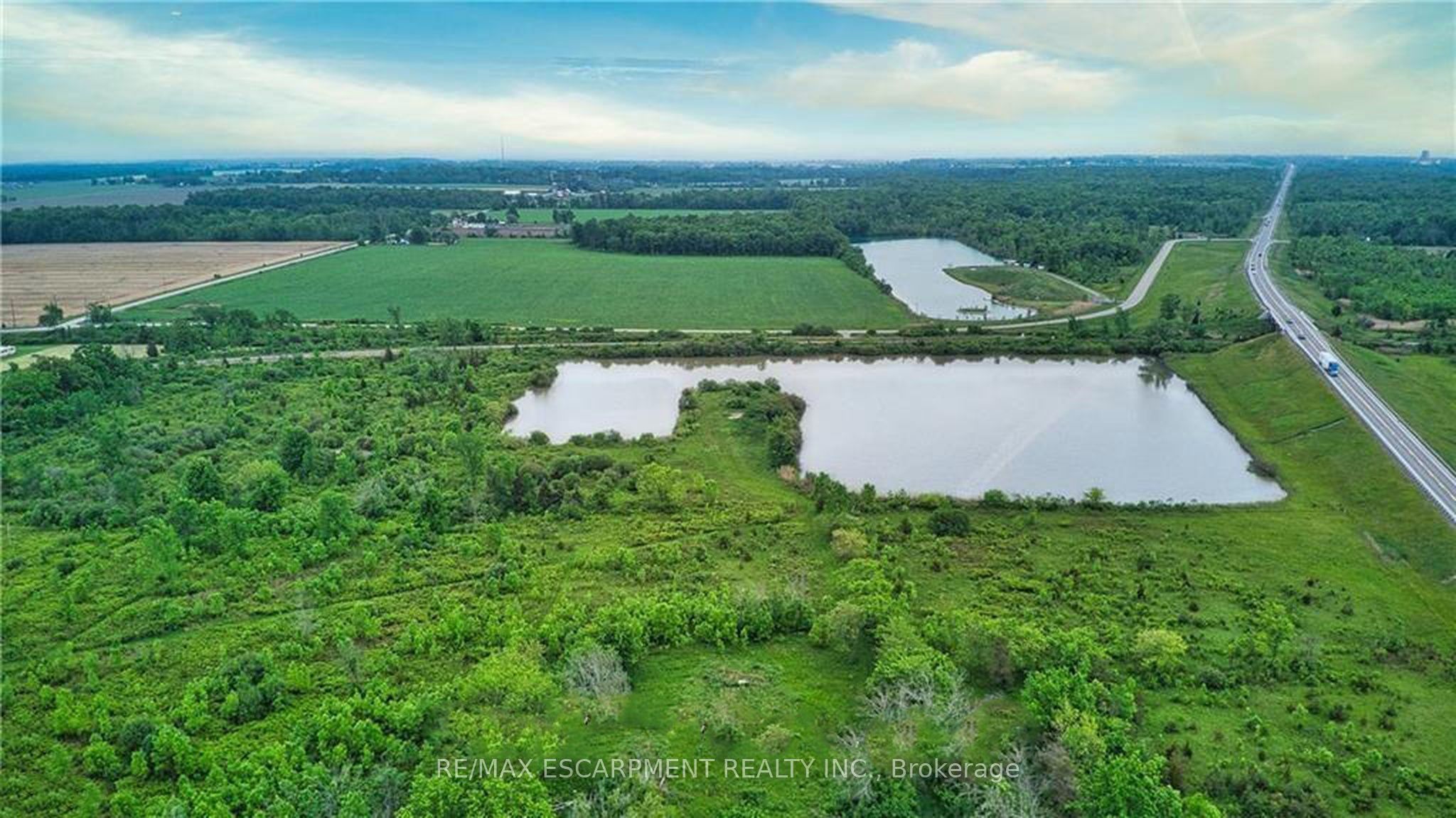 4253 140 Highway Property Photo 1