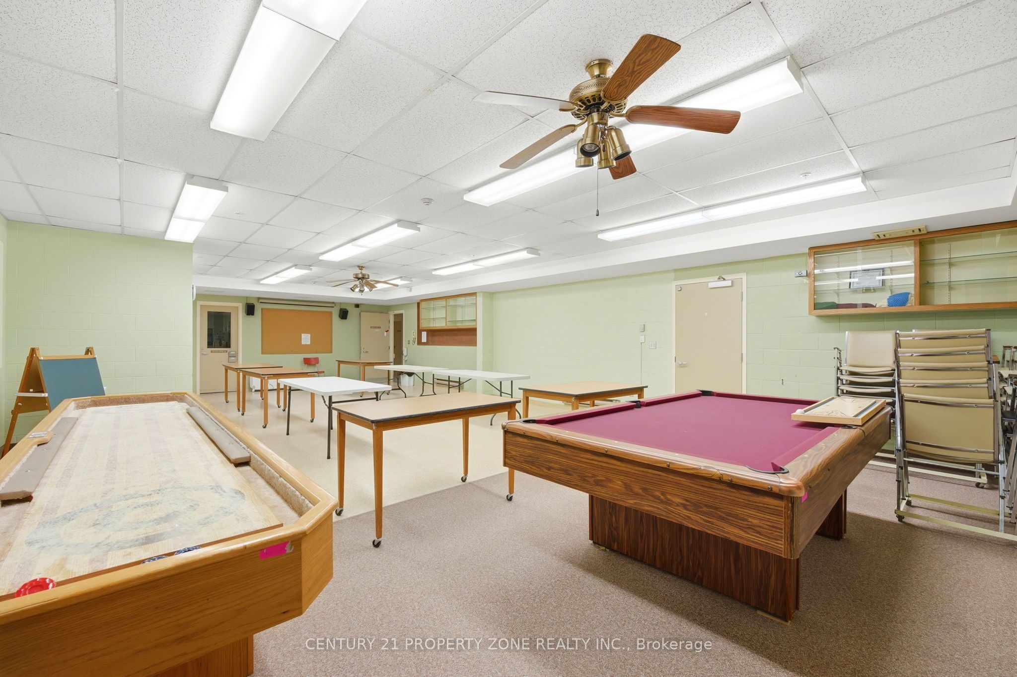 1360 Maryhill Road Property Photo 46