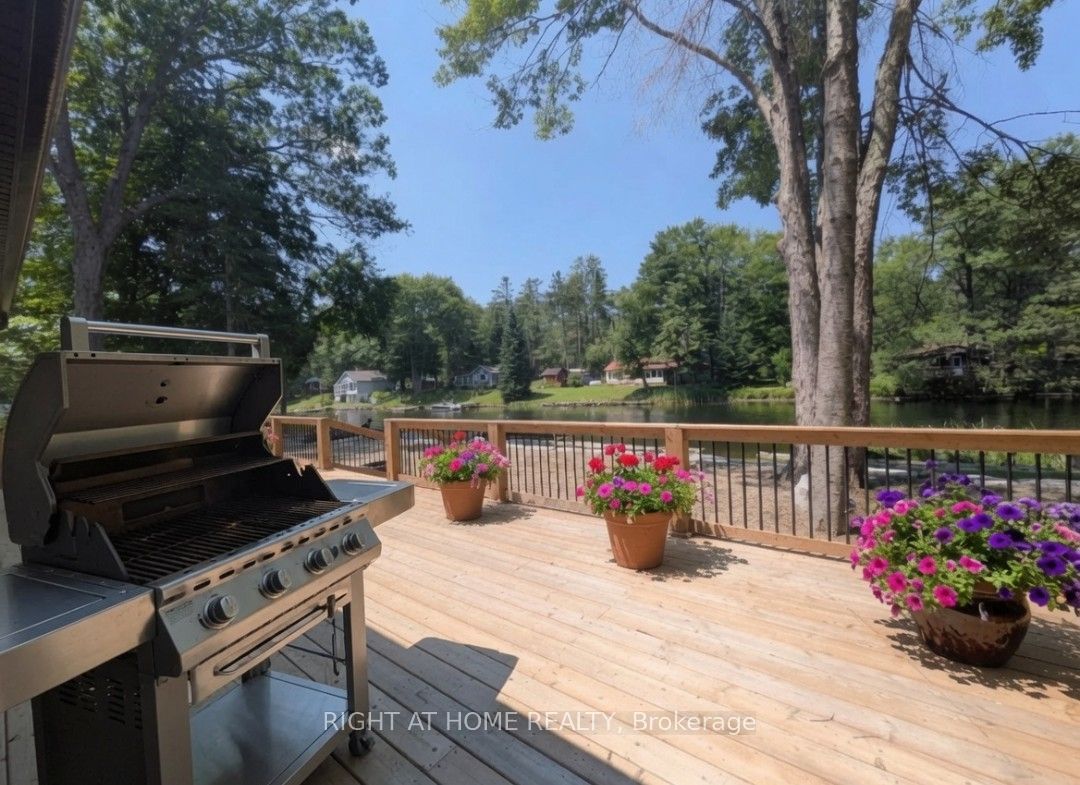 11 Little Bay Drive Property Photo 25