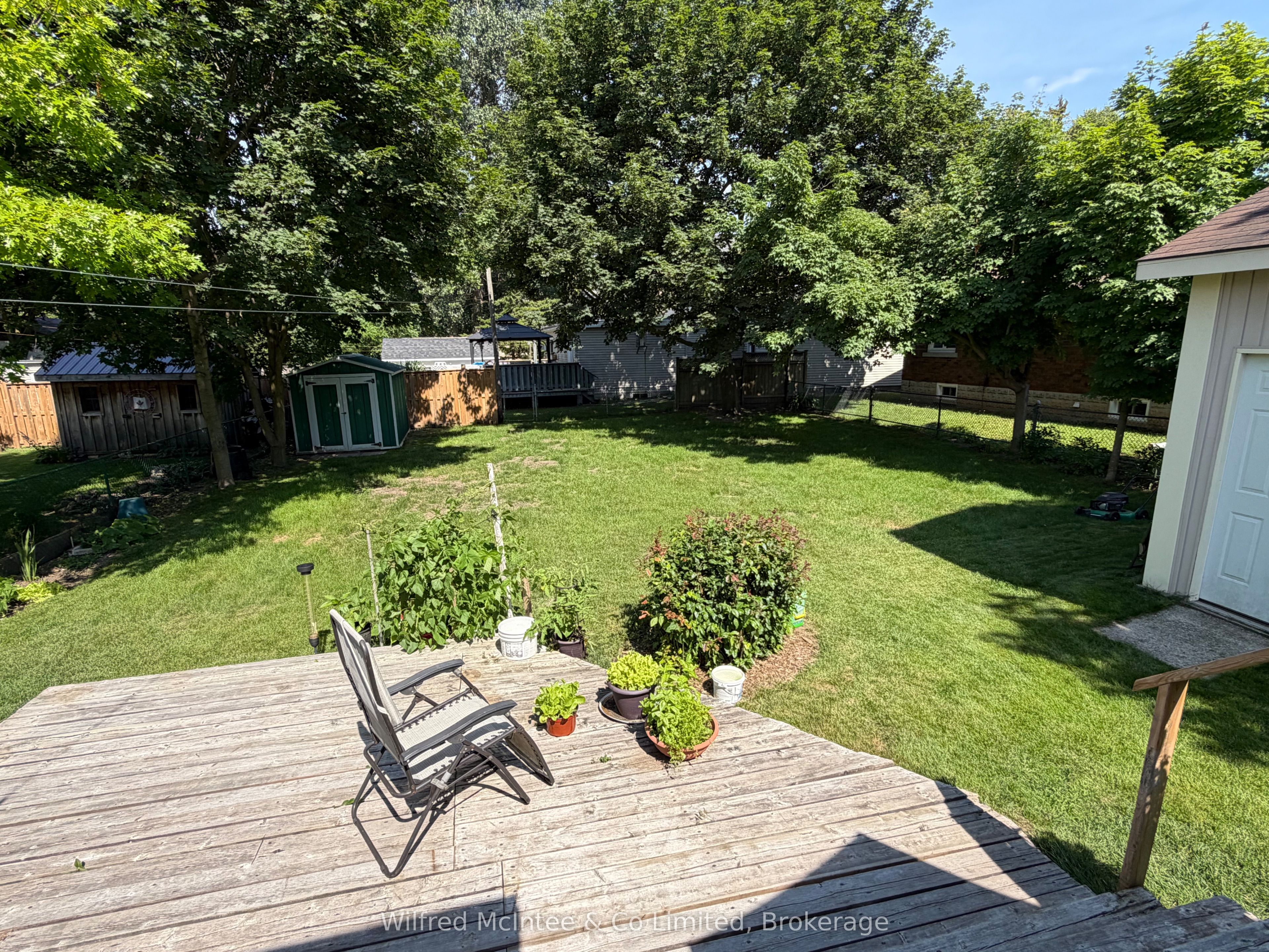 393 7th Avenue Property Photo 9