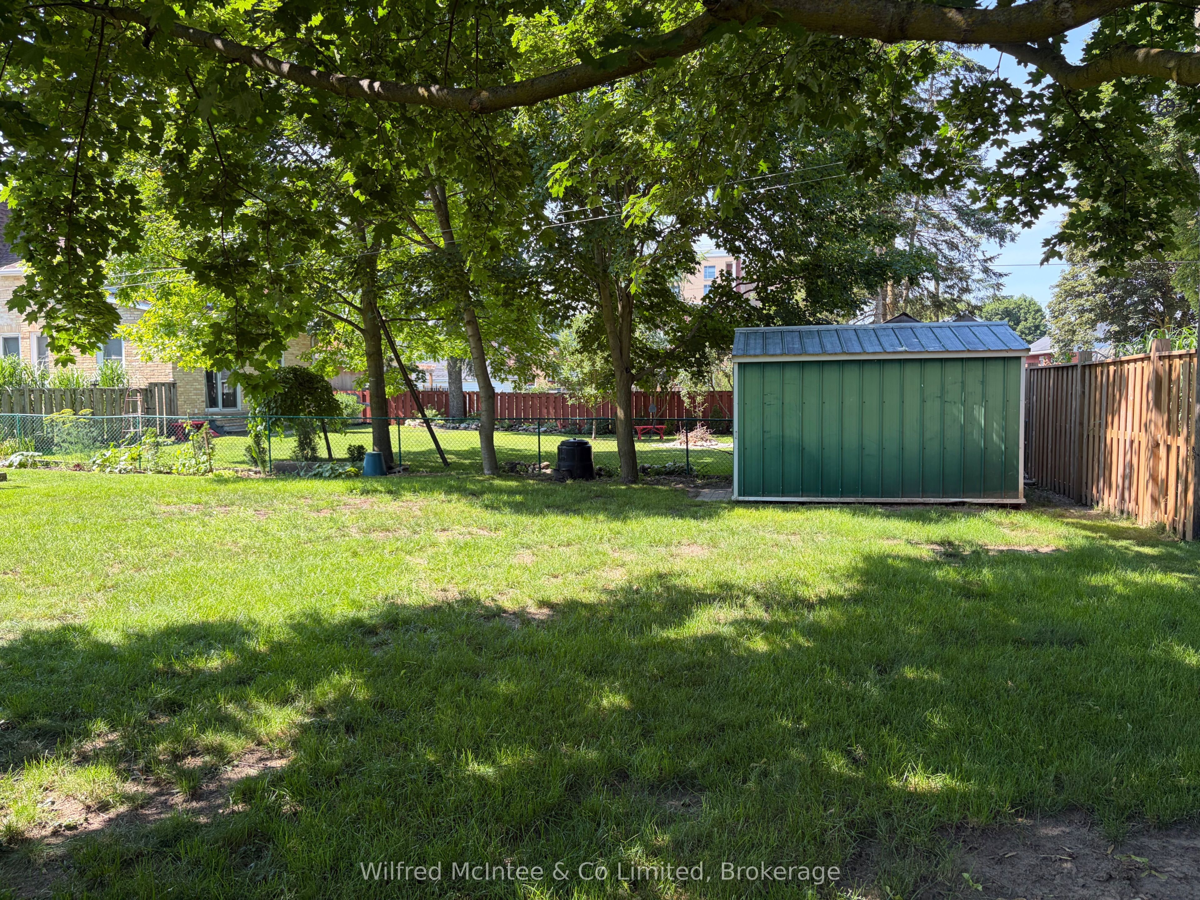 393 7th Avenue Property Photo 10