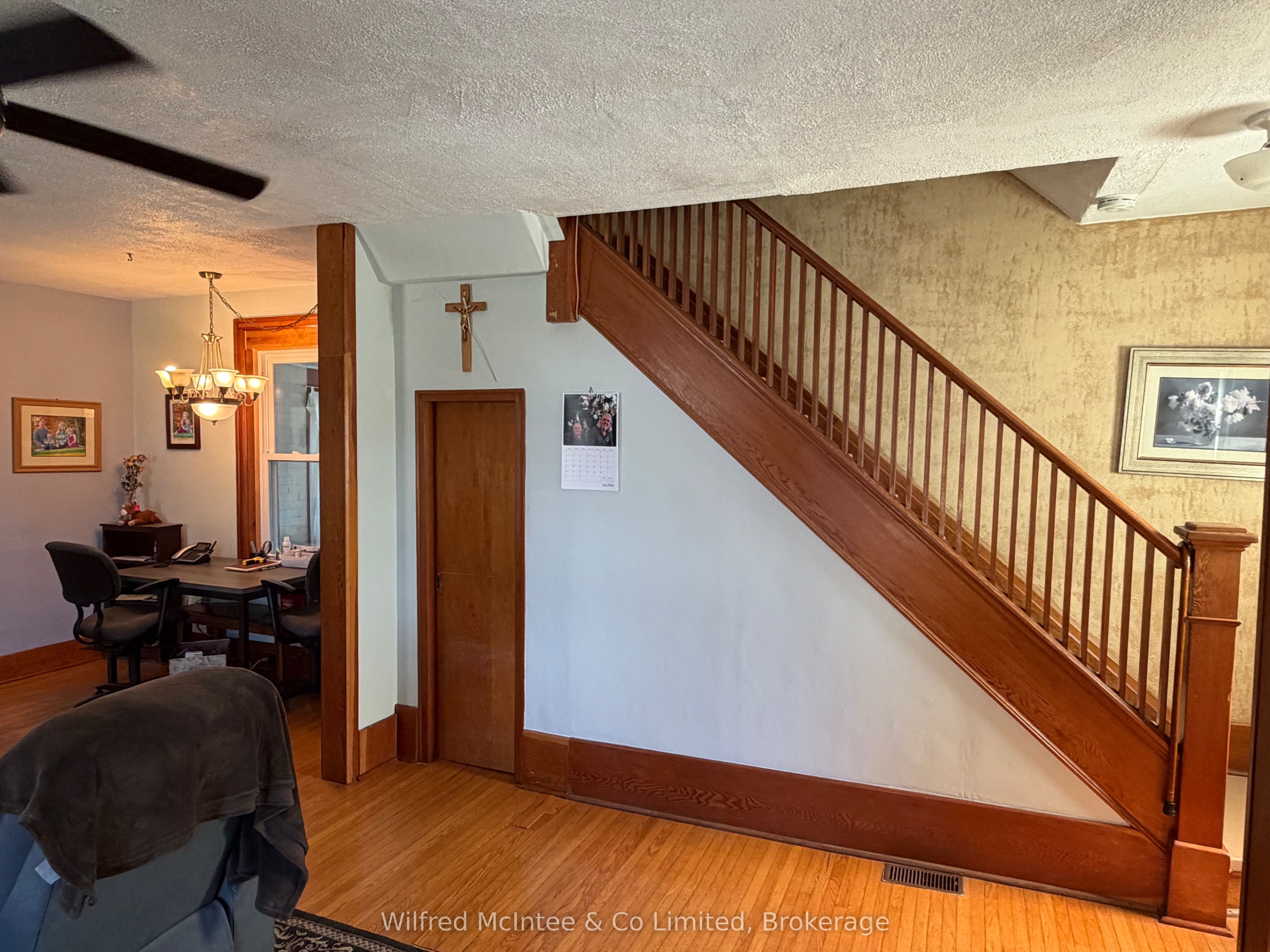 393 7th Avenue Property Photo 15