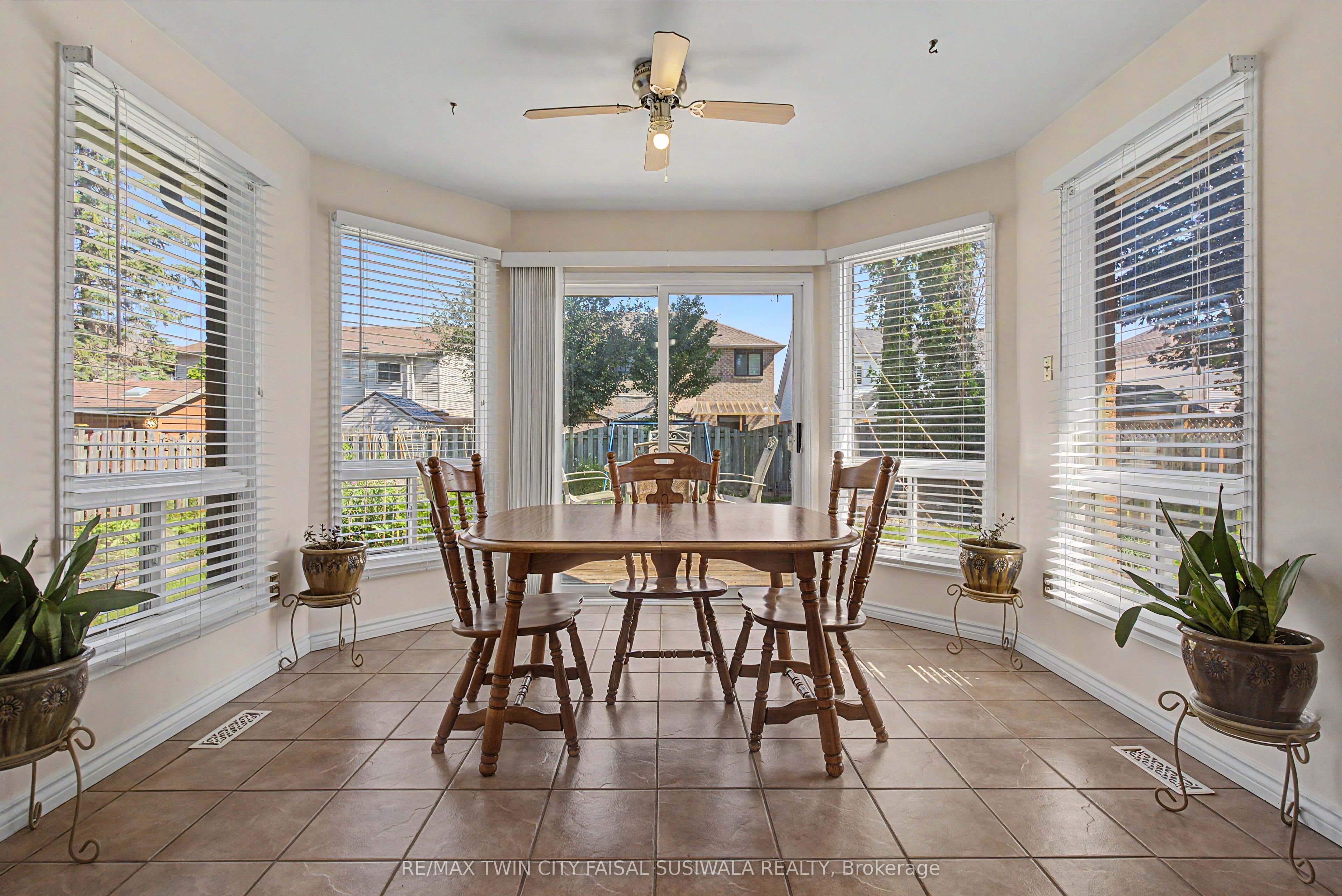 194 Glenvalley Drive Property Photo 17