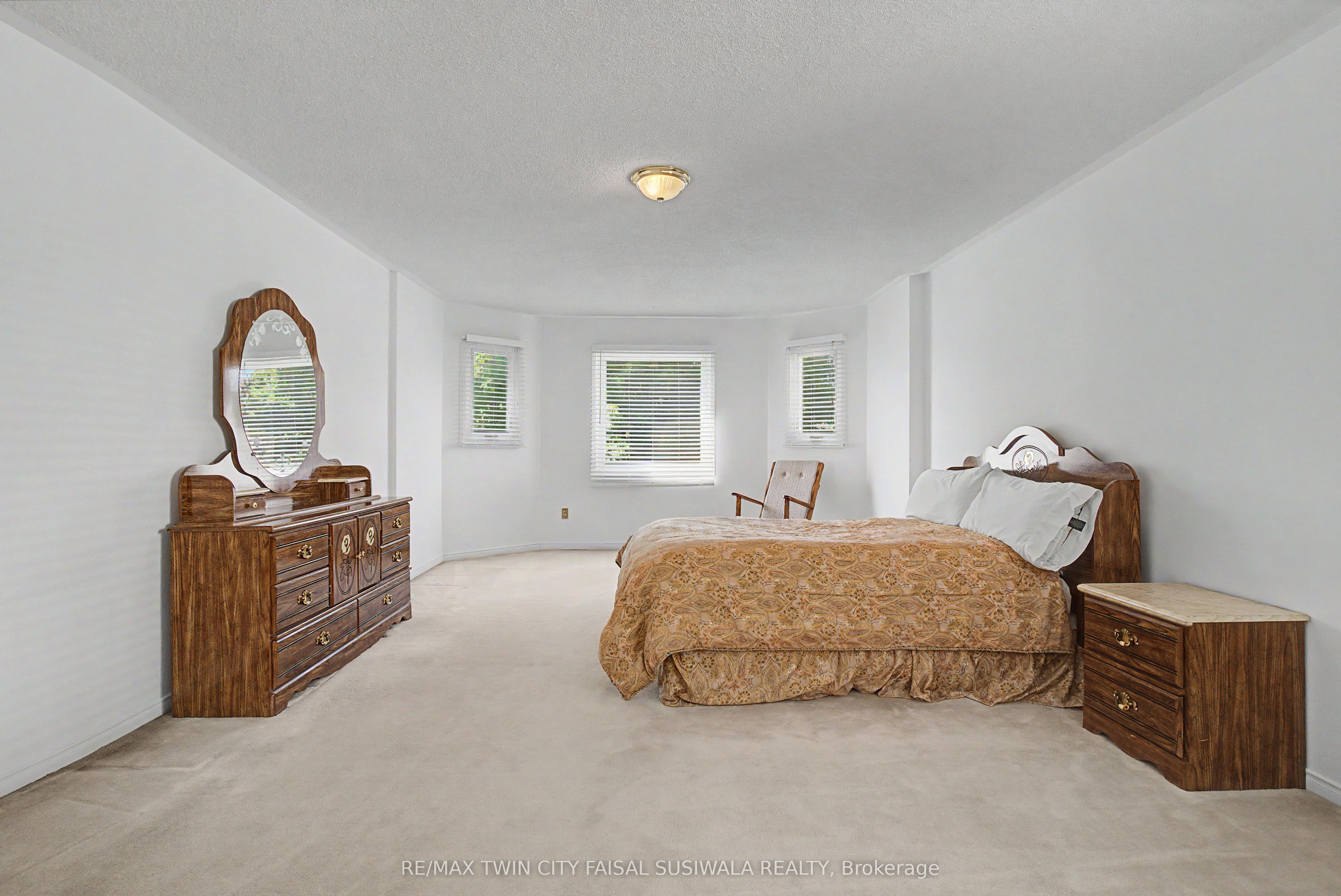 194 Glenvalley Drive Property Photo 29