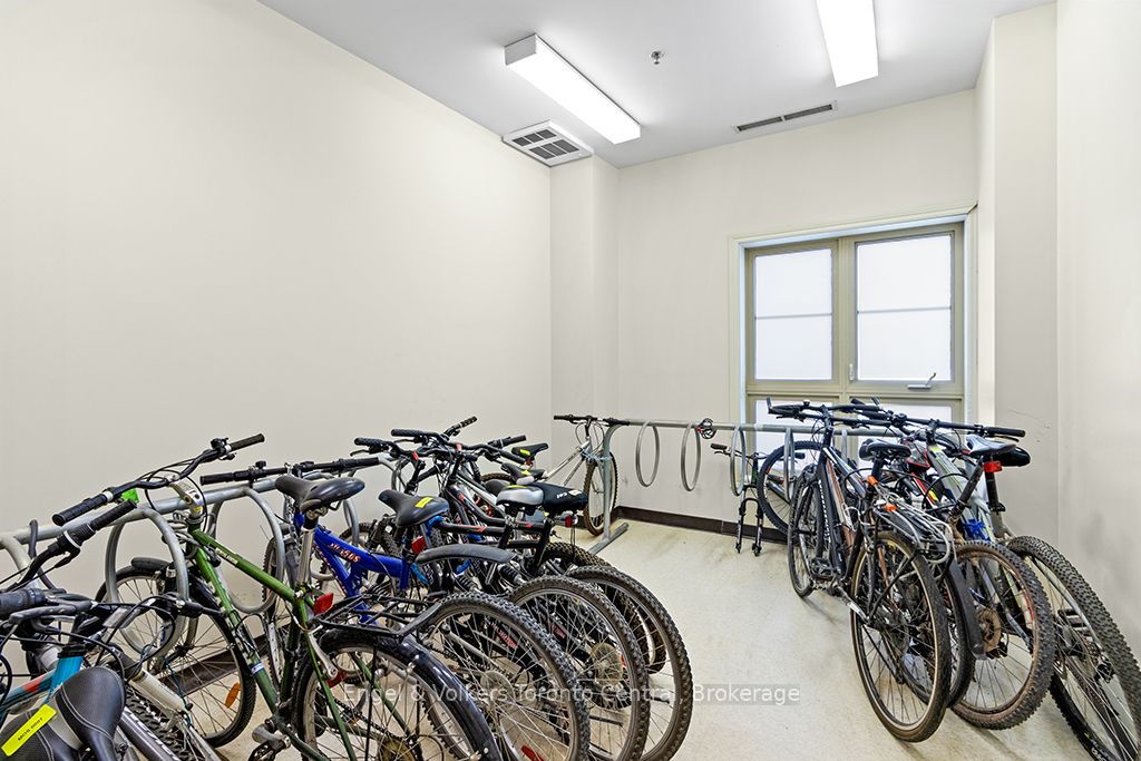 190 Jozo Weider Boulevard 423 Property Photo 46