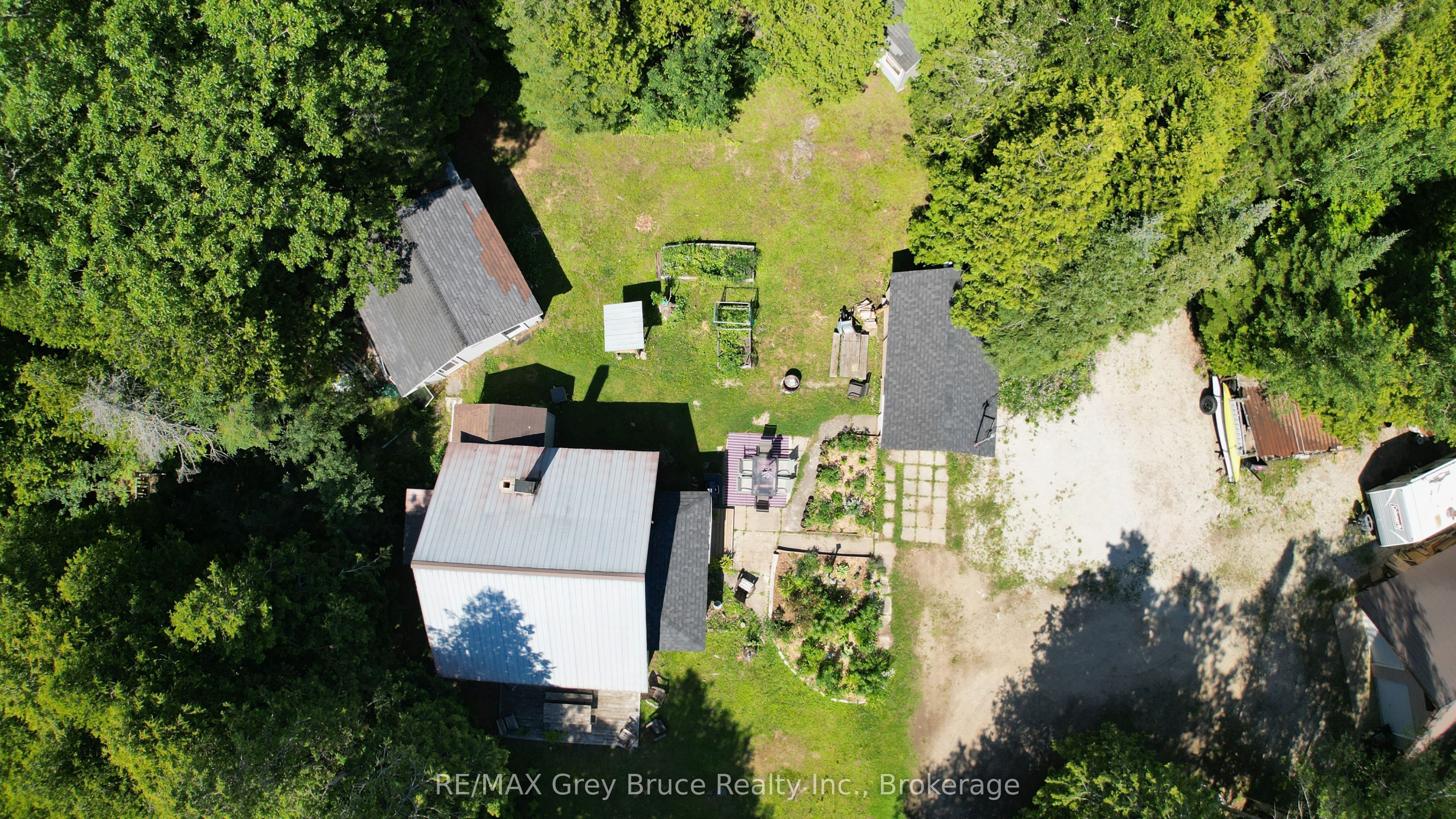 76 Burma Road Property Photo 12