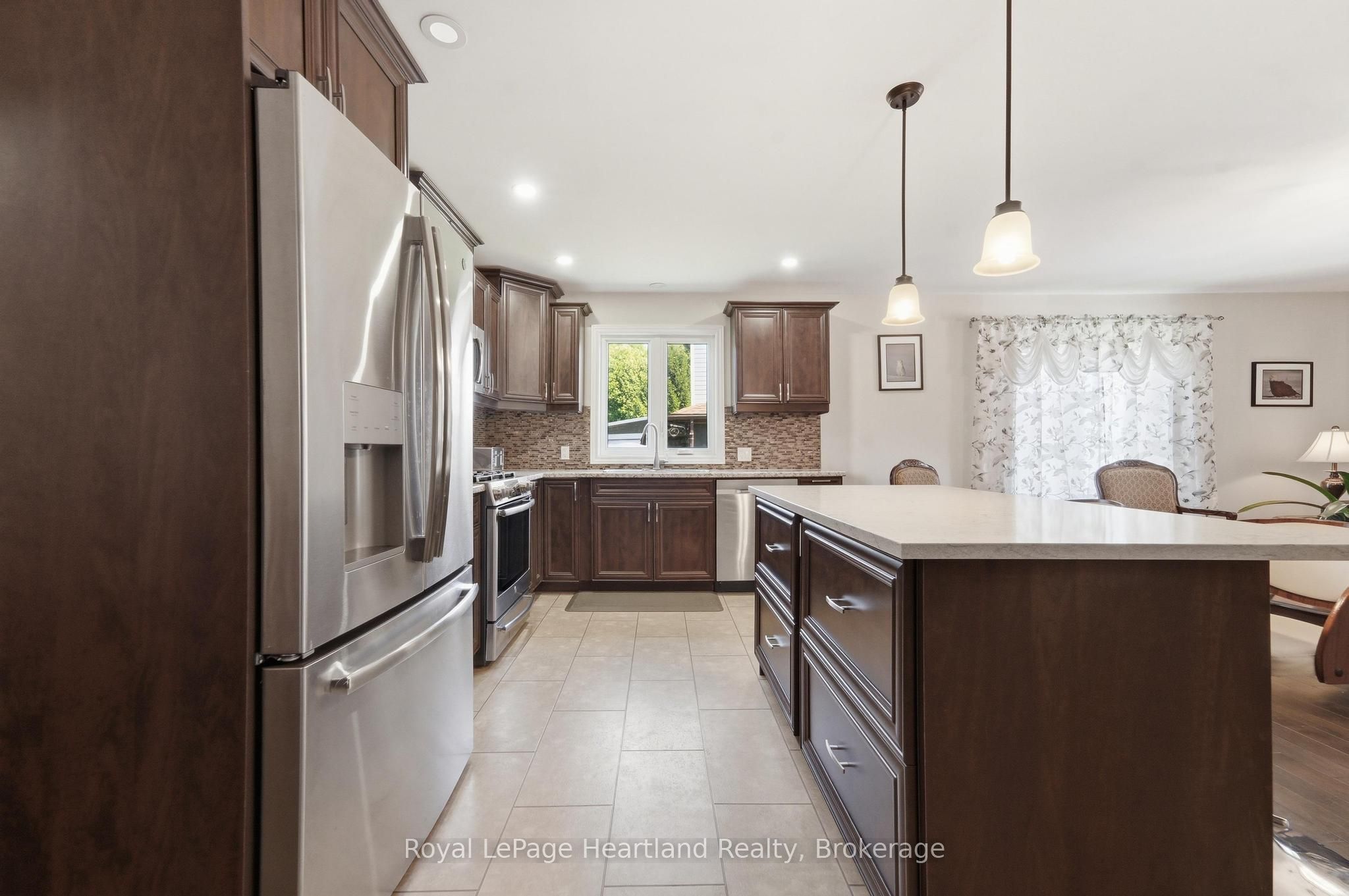 62 Victoria Boulevard Property Photo 4