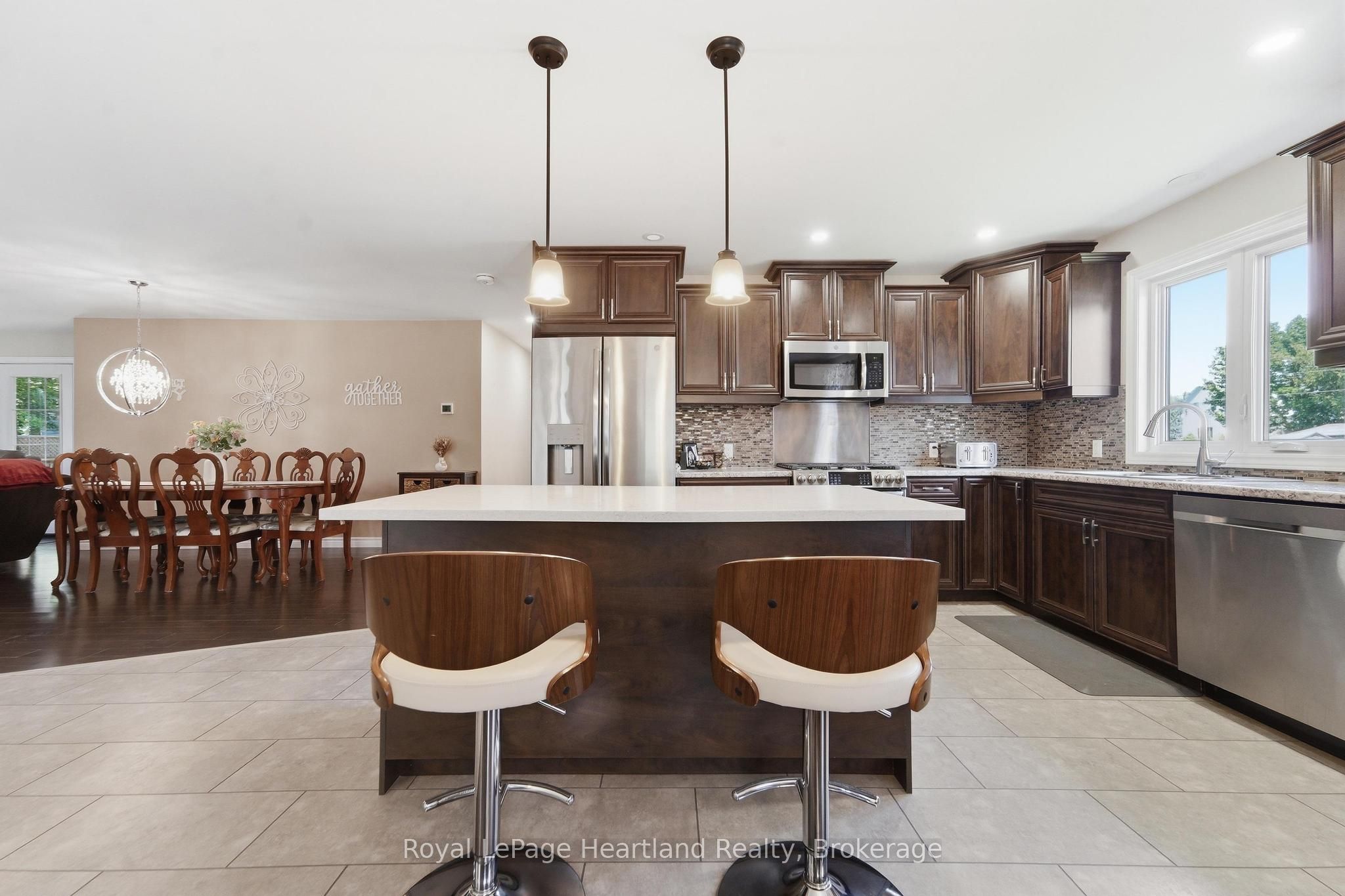 62 Victoria Boulevard Property Photo 5