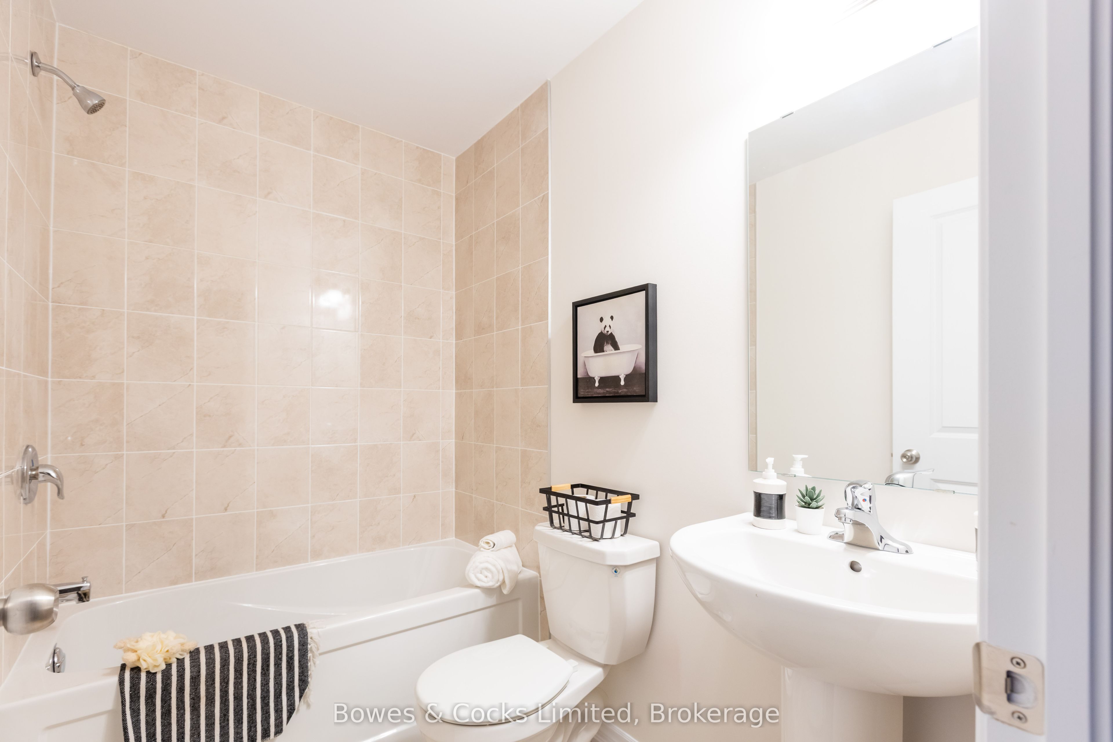 48 Maple Avenue 206 Property Photo 14