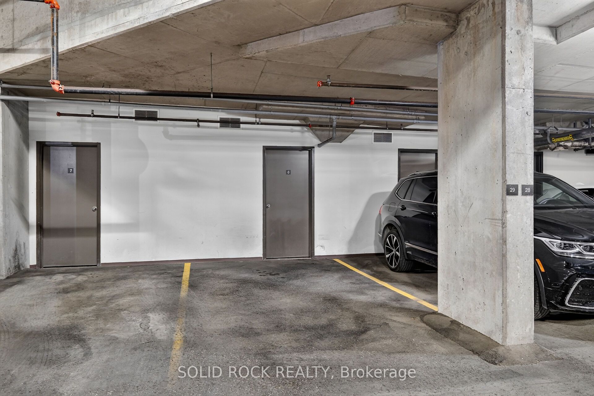 808 Bronson Avenue Ph18 Property Photo 48