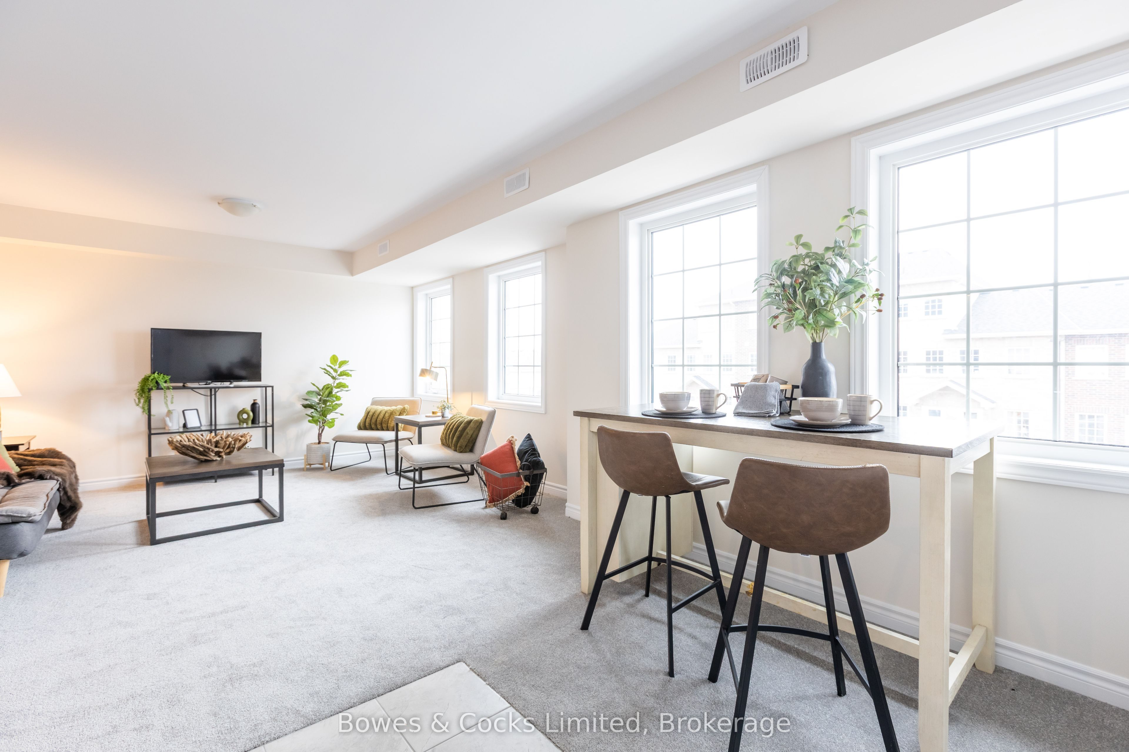 48 Maple Avenue 201
