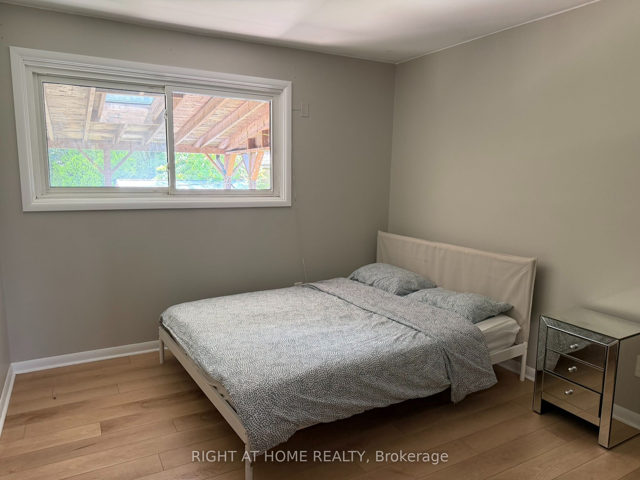 42 Oneida Road Property Photo 13