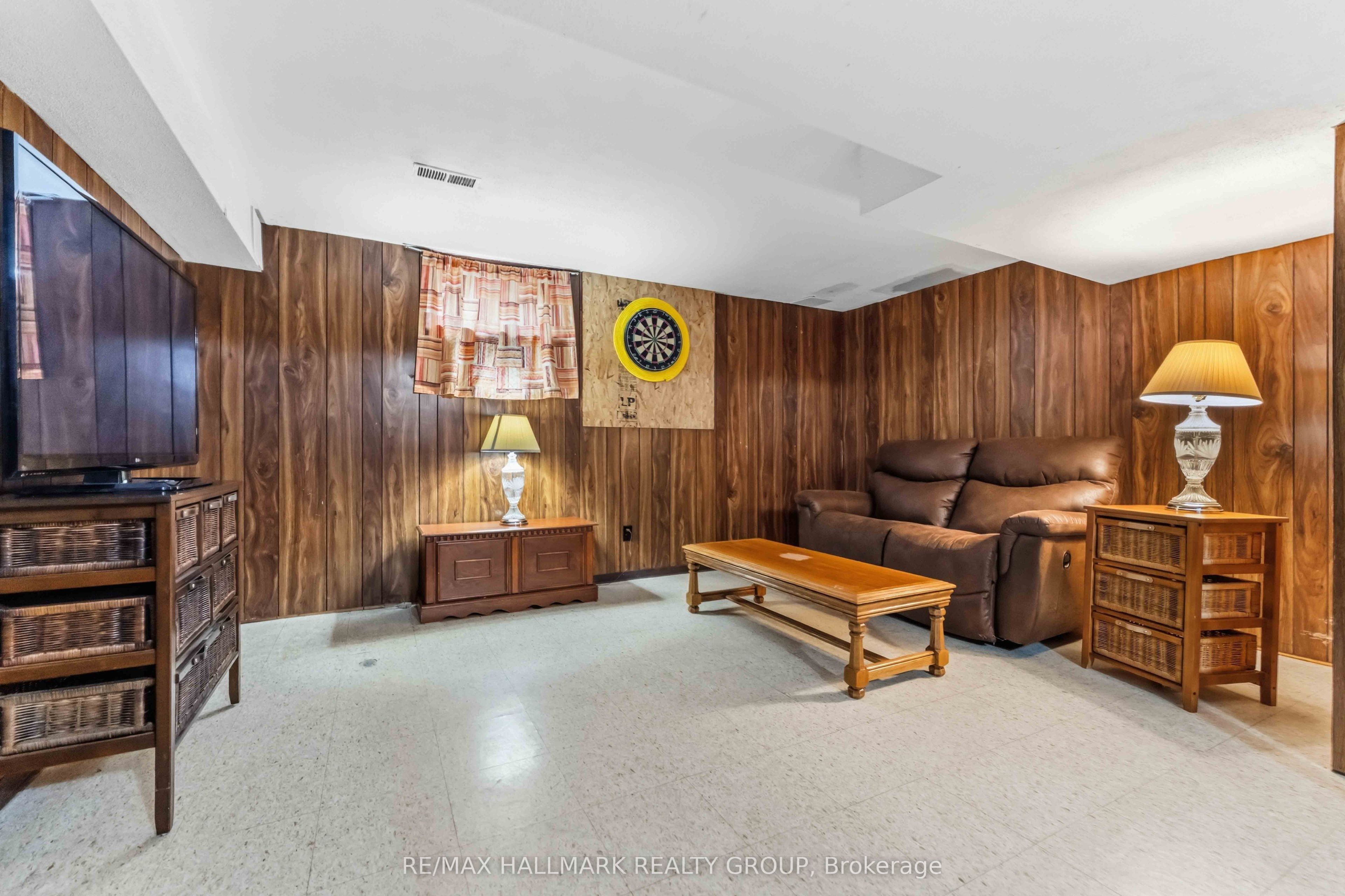 1506 Beaverpond Drive B Property Photo 26