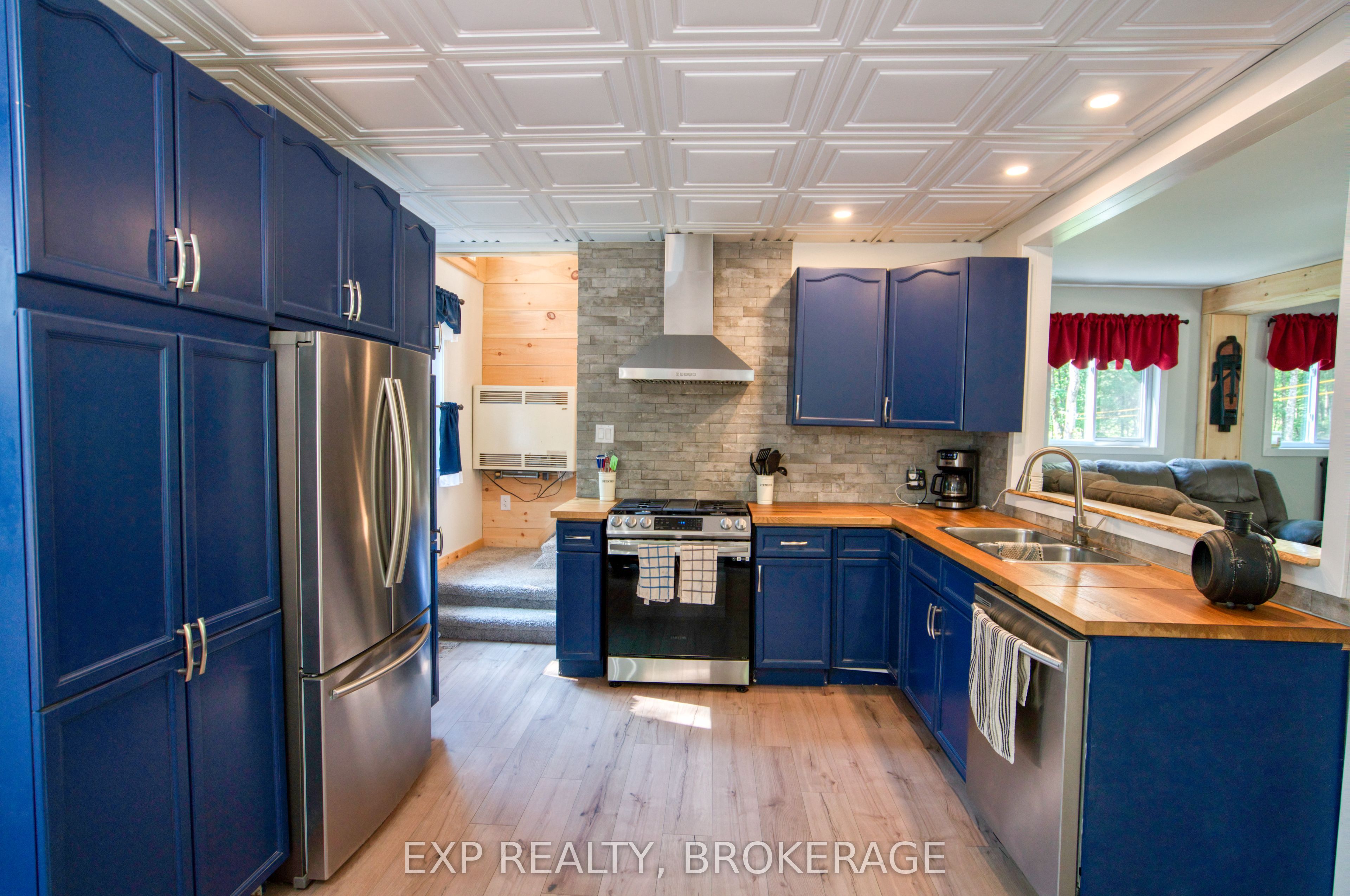 1427 Lewis Road Property Photo 5