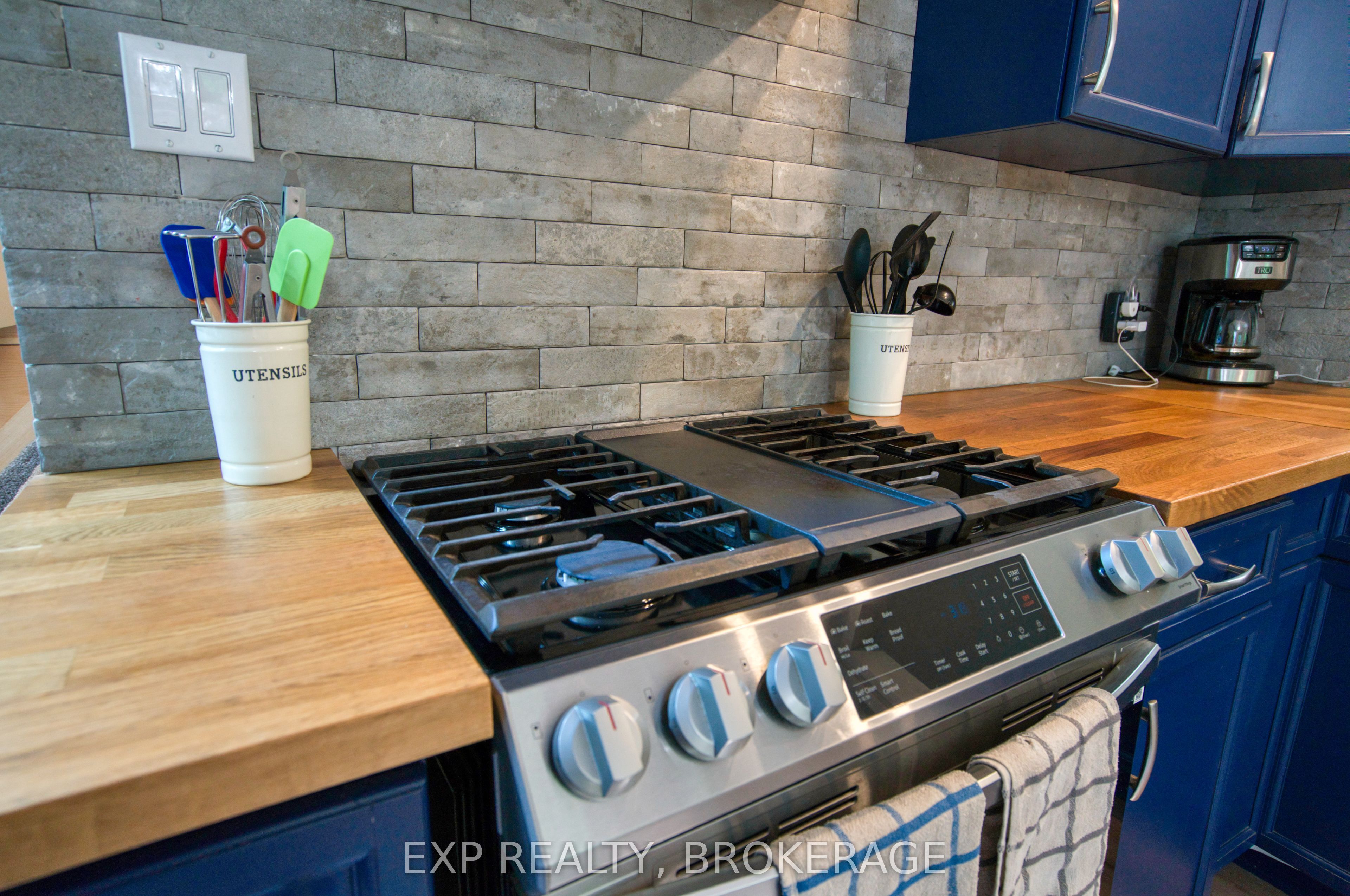 1427 Lewis Road Property Photo 8