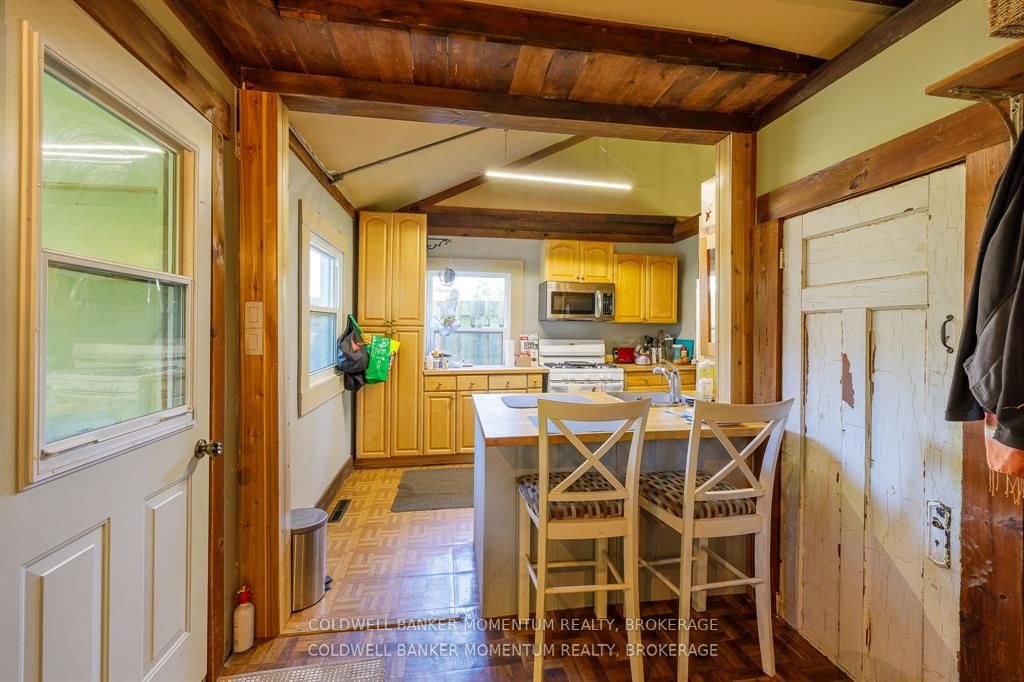 364 Property Photo 21