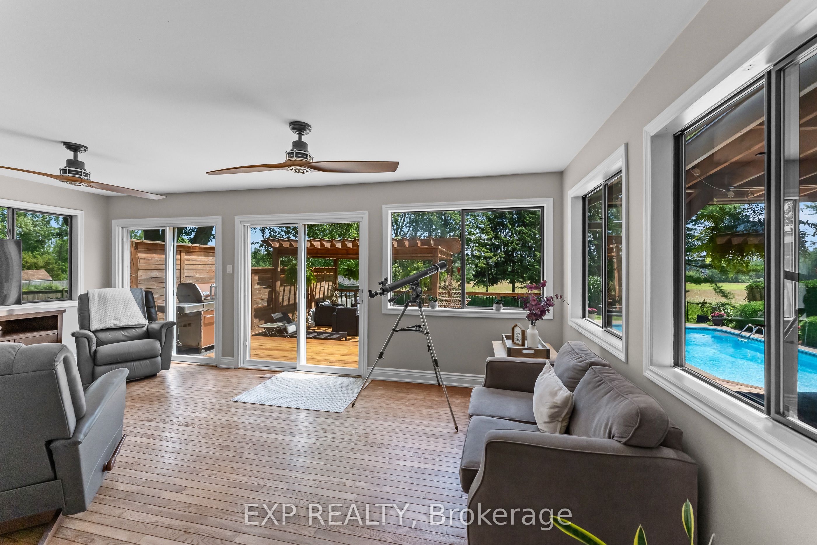 9 Stella Street Property Photo 15