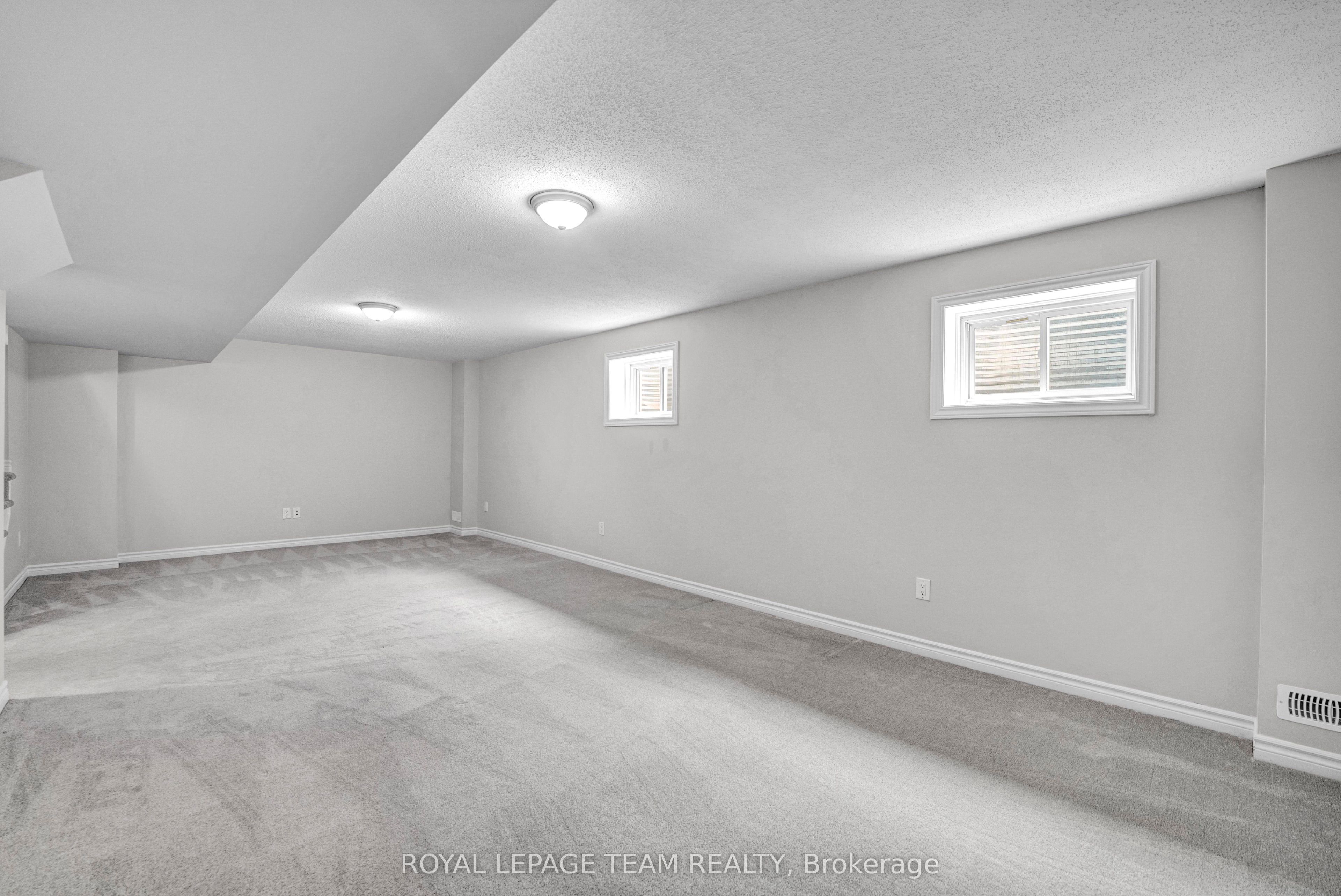 59 Moonbeam Street Property Photo 29
